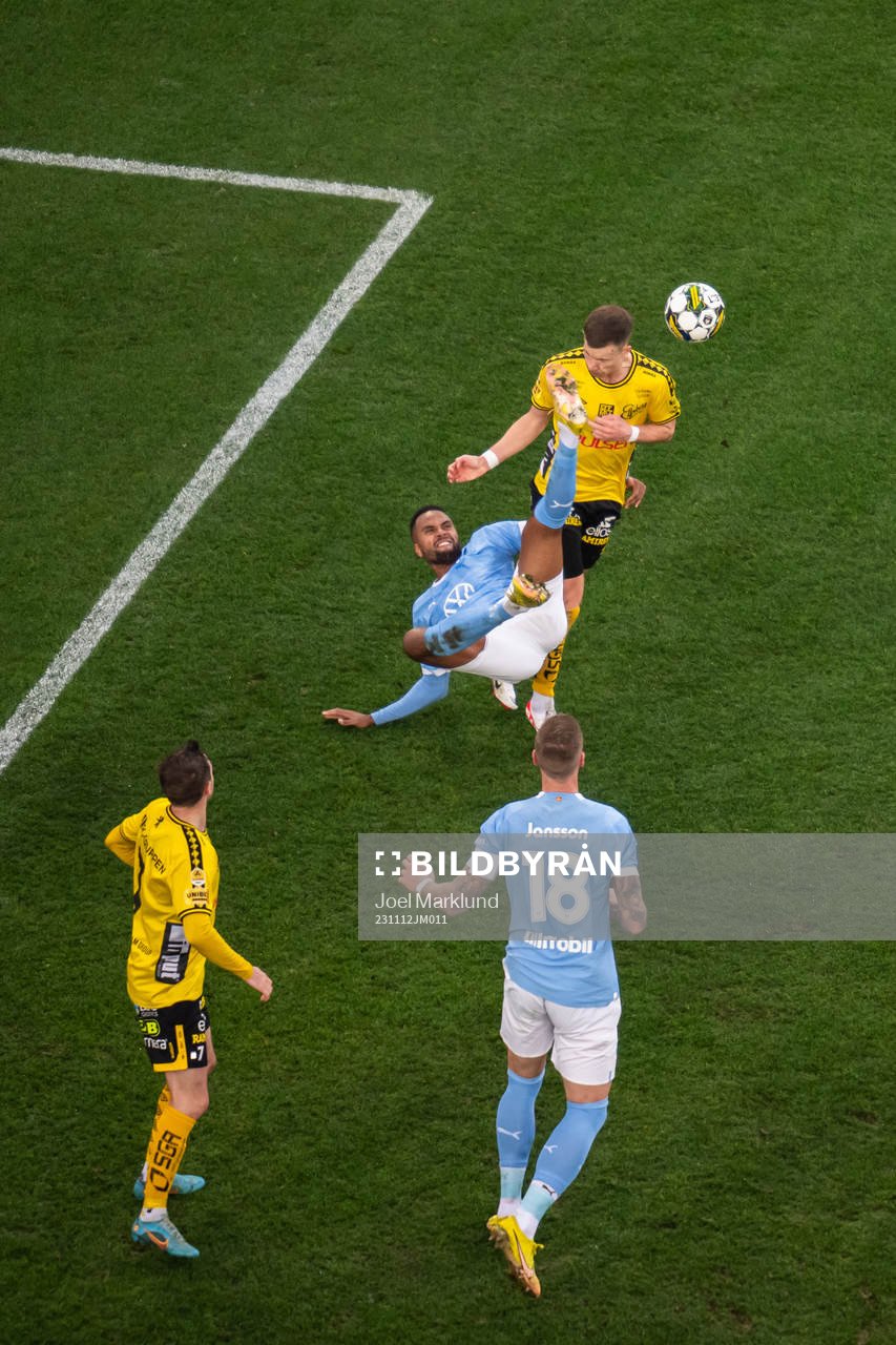 Malmö FFs Isaac Kiese Thelin och Elfsborgs Andri Fannar