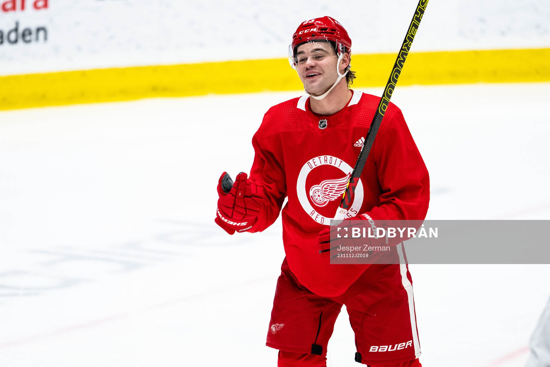Alex DeBrincat of Detroit Red Wings