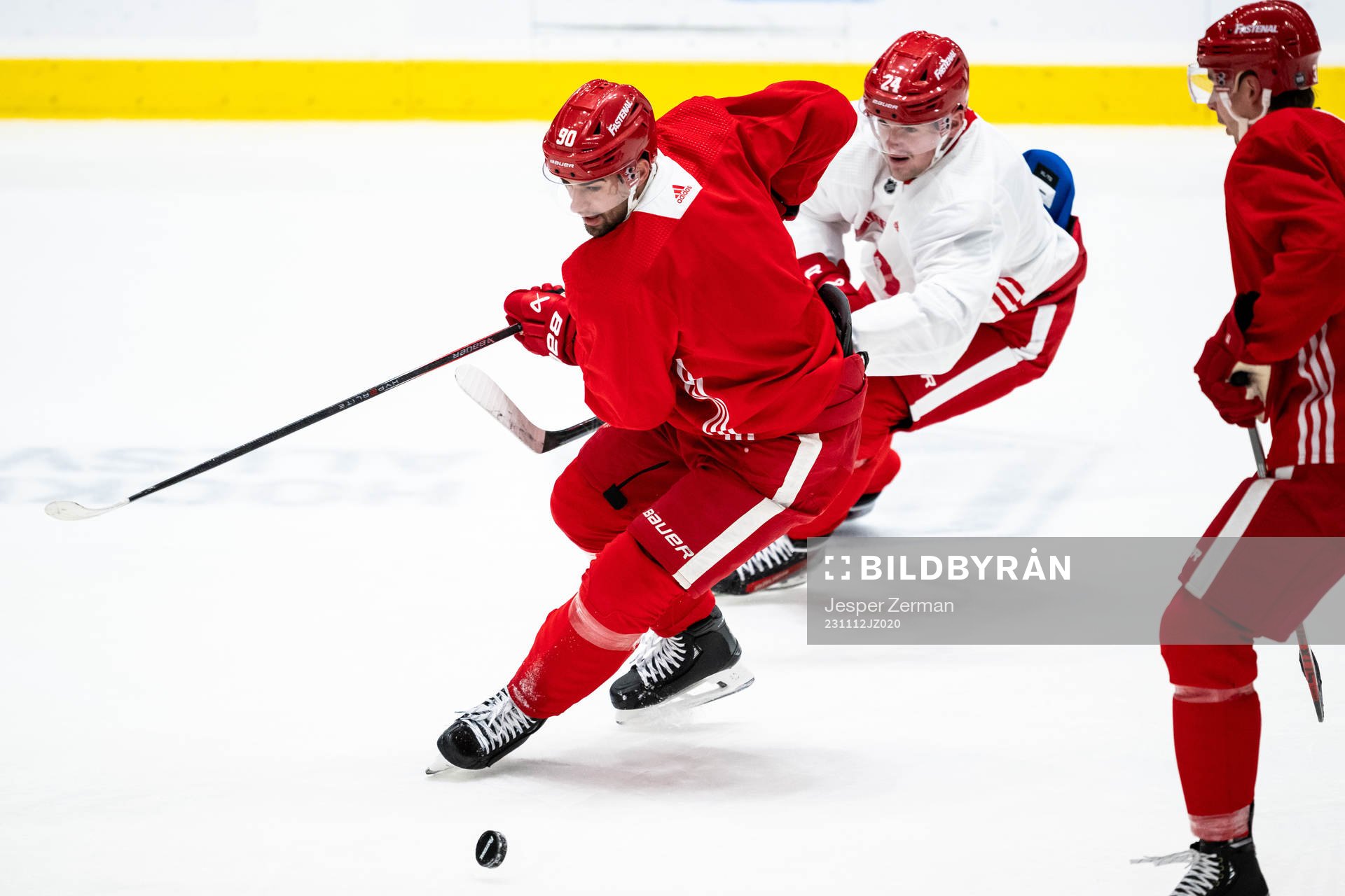 Joe Veleno and Klim Kostin of Detroit Red Wings