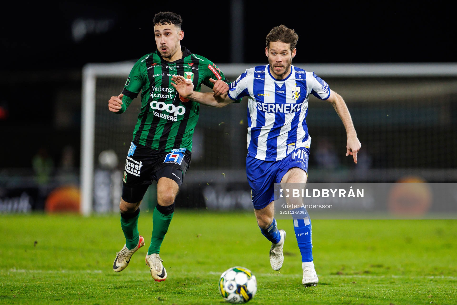 Varbergs Dion Krasniqi och IFK Göteborgs Emil Salomonsson