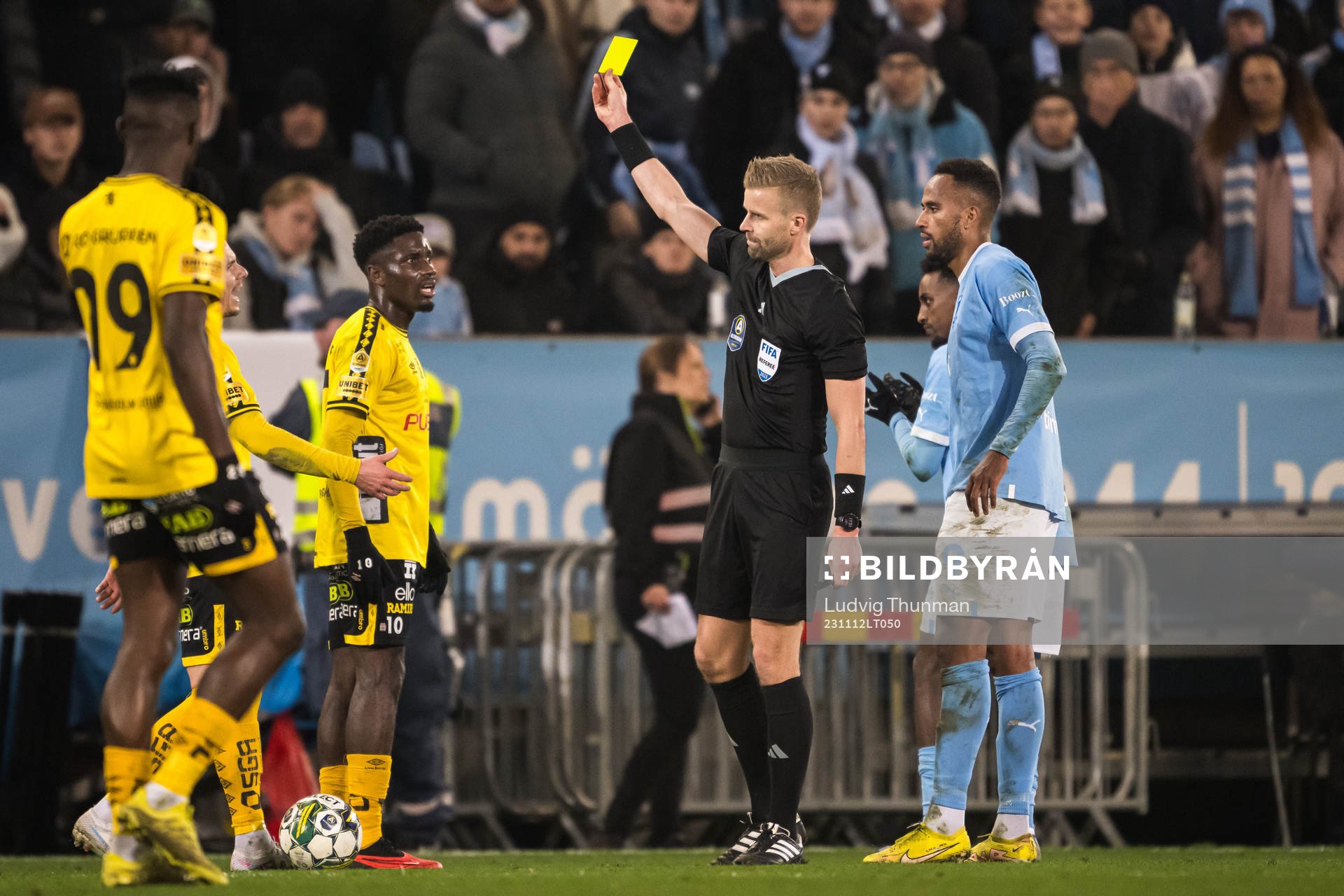 Elfsborgs Michael Baidoo får en varning
