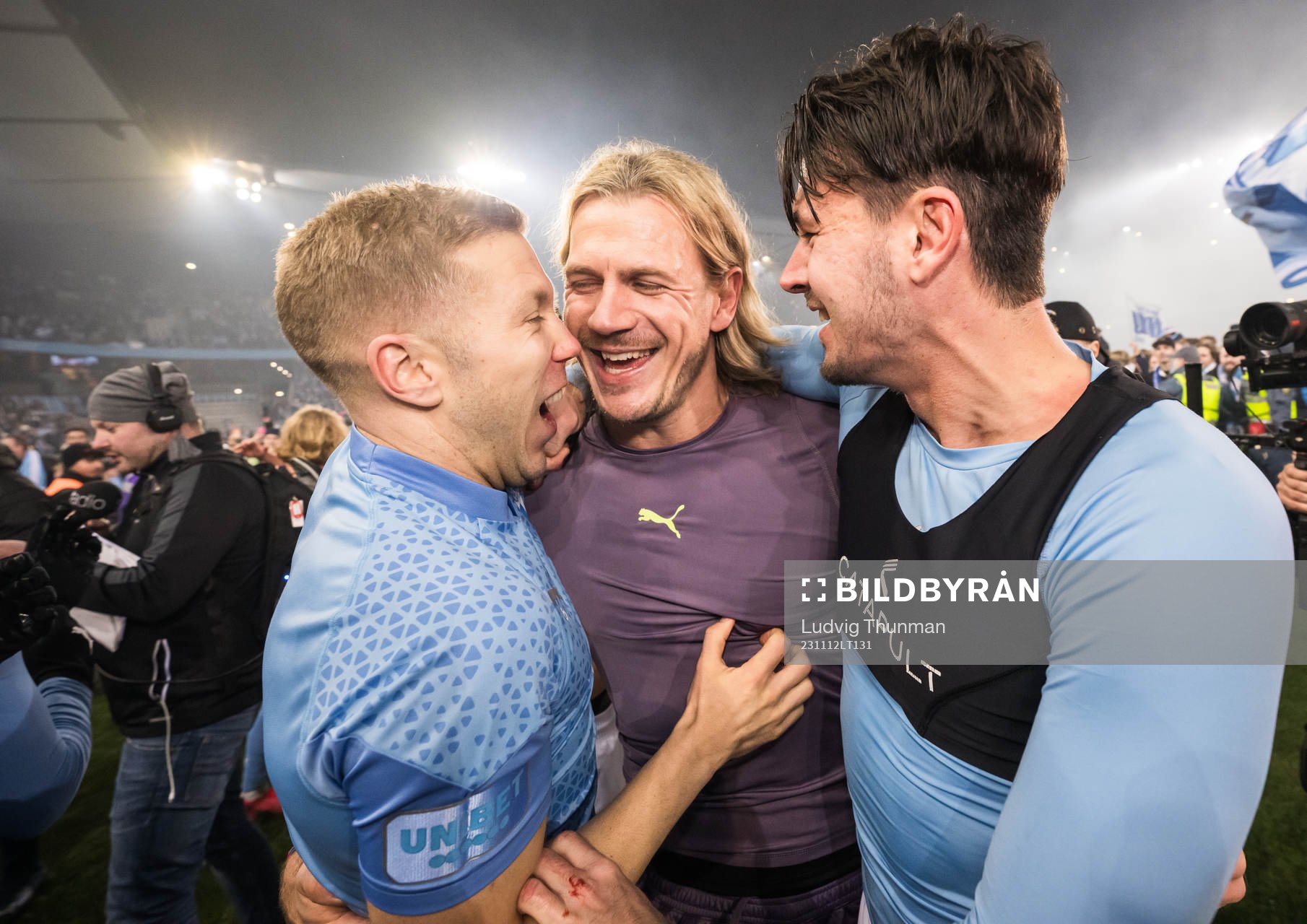 Malmö FFs Anton Tinnerholm, målvakt Johan Dahlin och