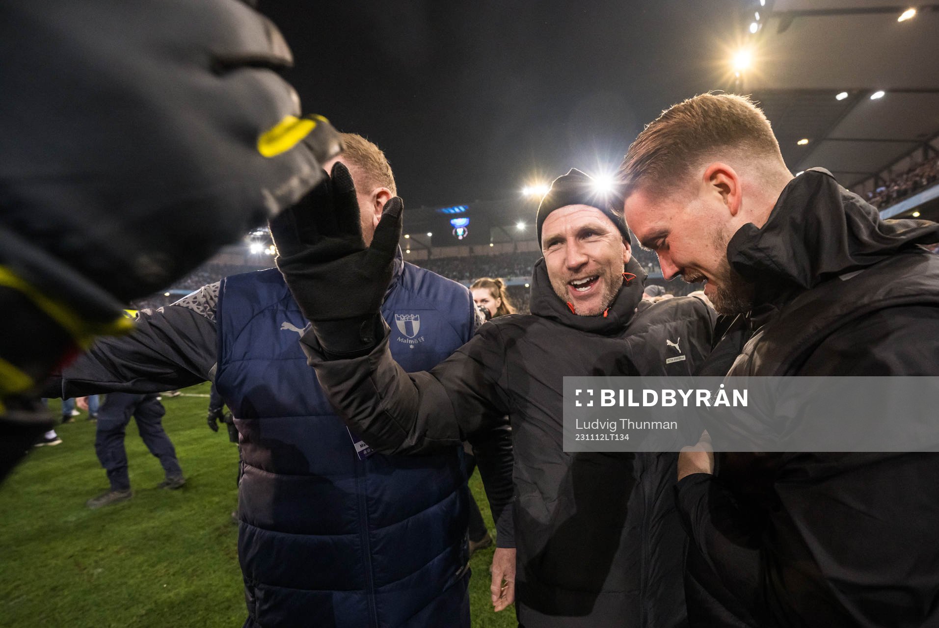 Malmö FFs tränare Henrik Rydström jublar