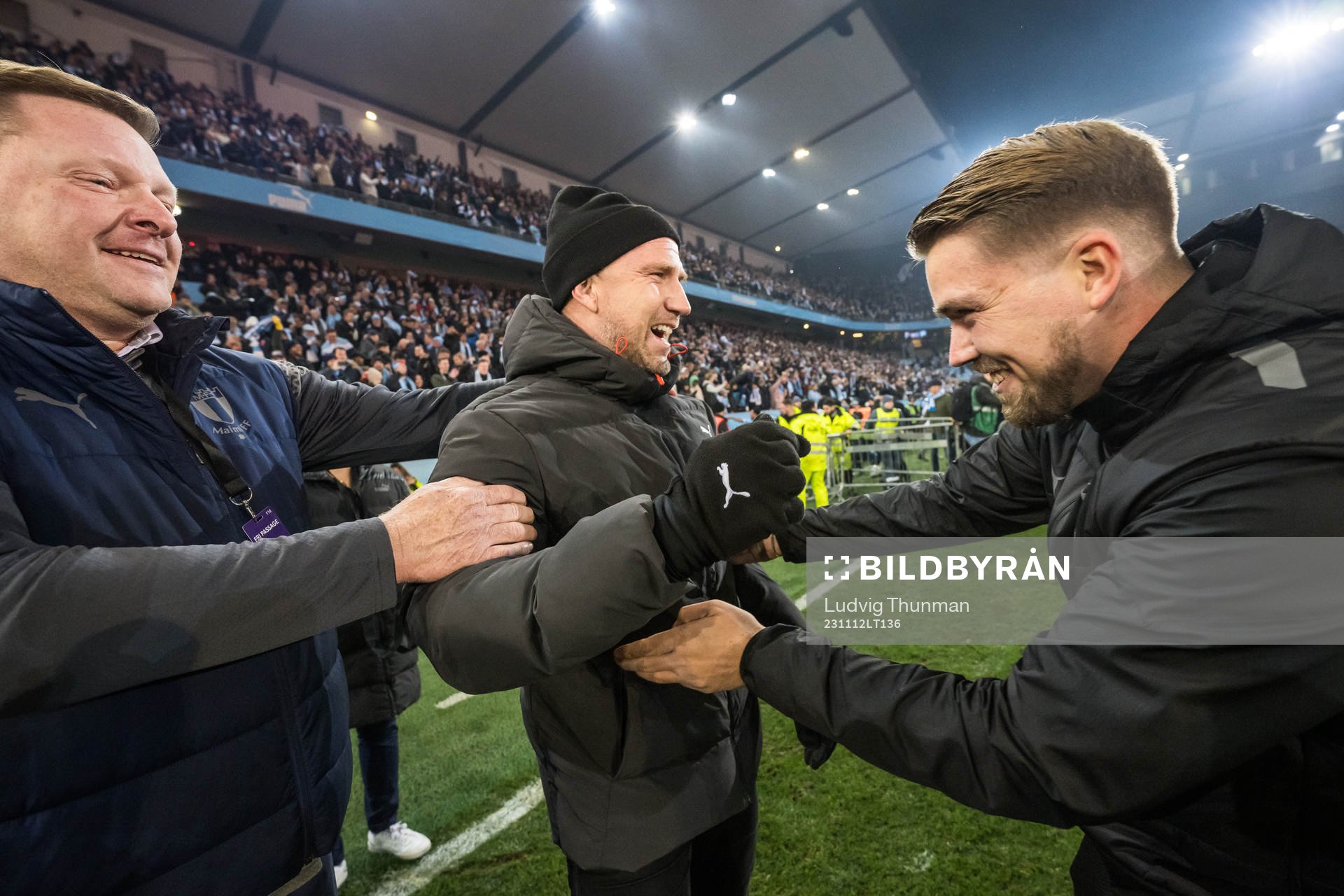 Malmö FFs tränare Henrik Rydström jublar