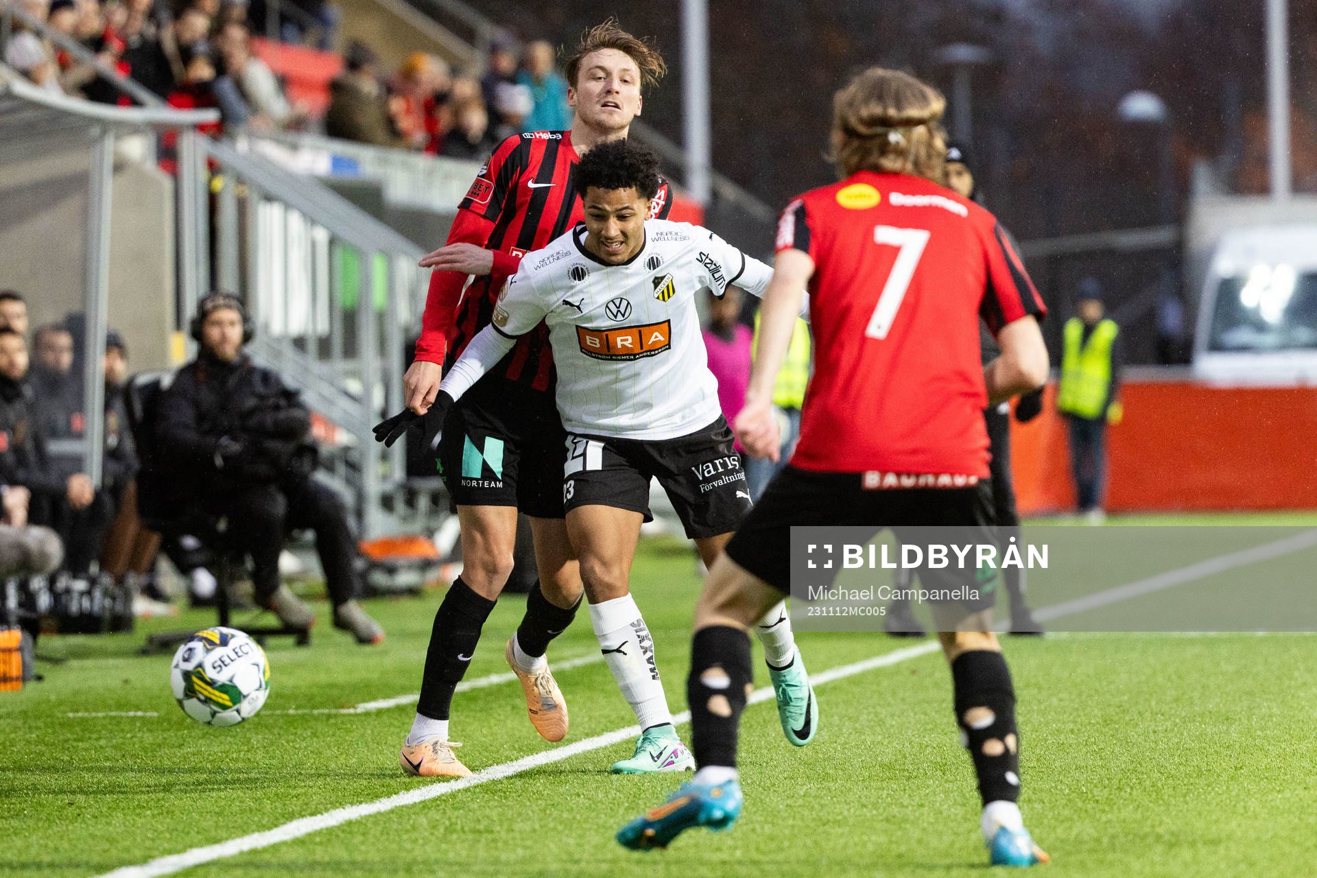 Häckens Momodou Lamin Sonko och Brommapojkarnas Alexander