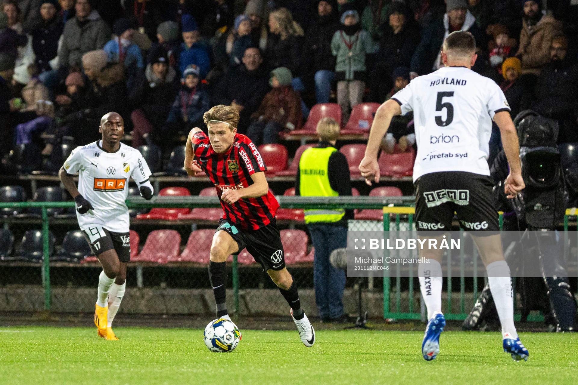 Brommapojkarnas Wilmer Odefalk och Häckens Even Hovland