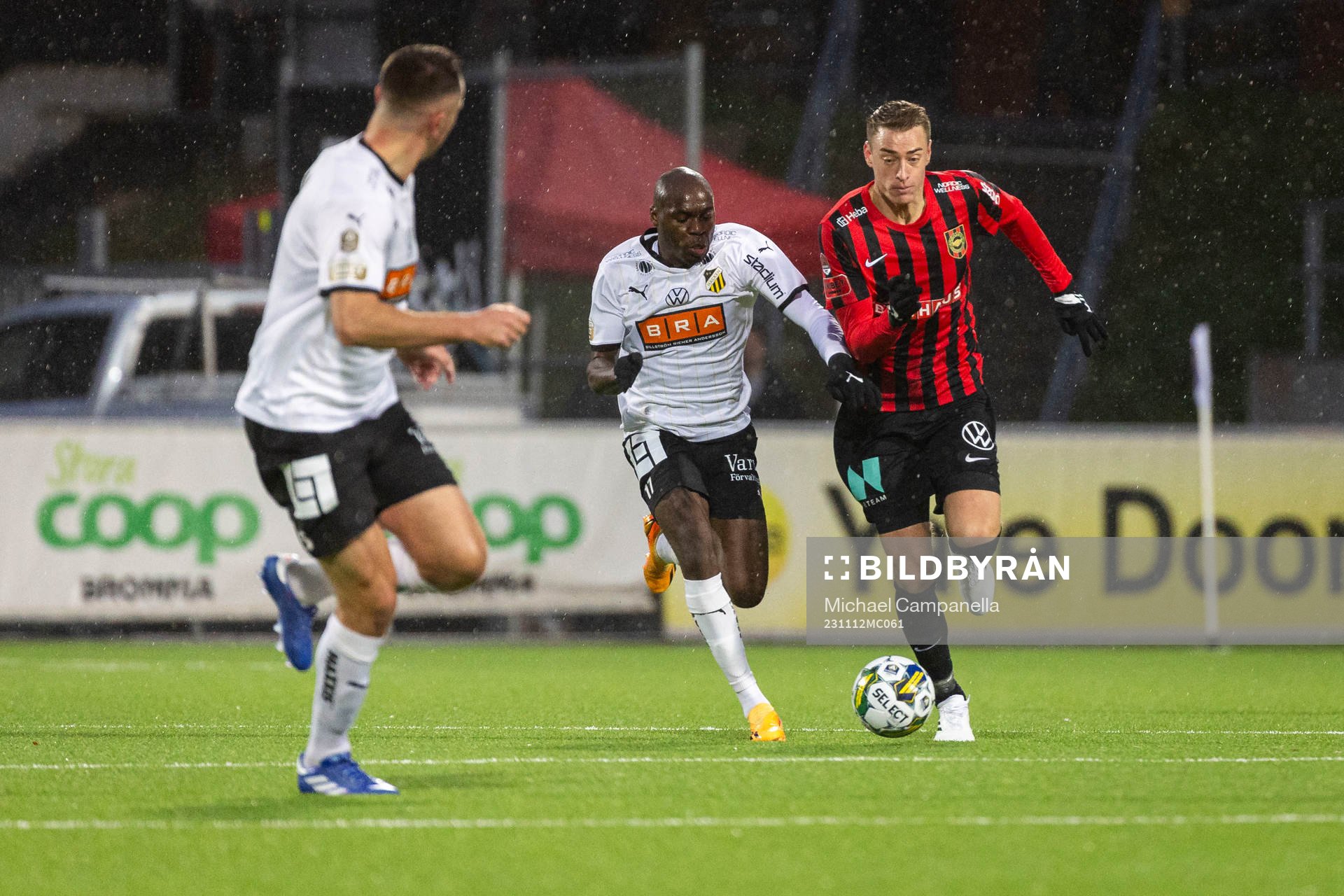 Häckens Edward Chilufya och Brommapojkarnas Jesper Löfgren