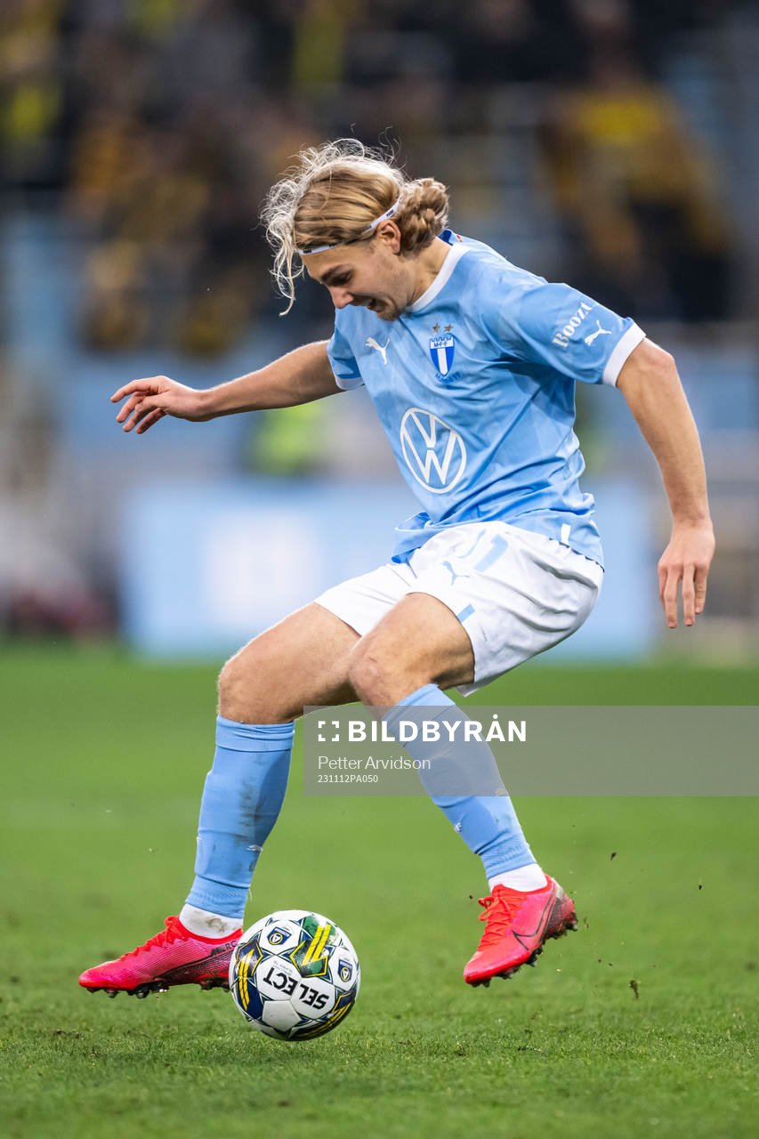 Elfsborgs Johan Larsson och Malmö FFs Sebastian Nanasi