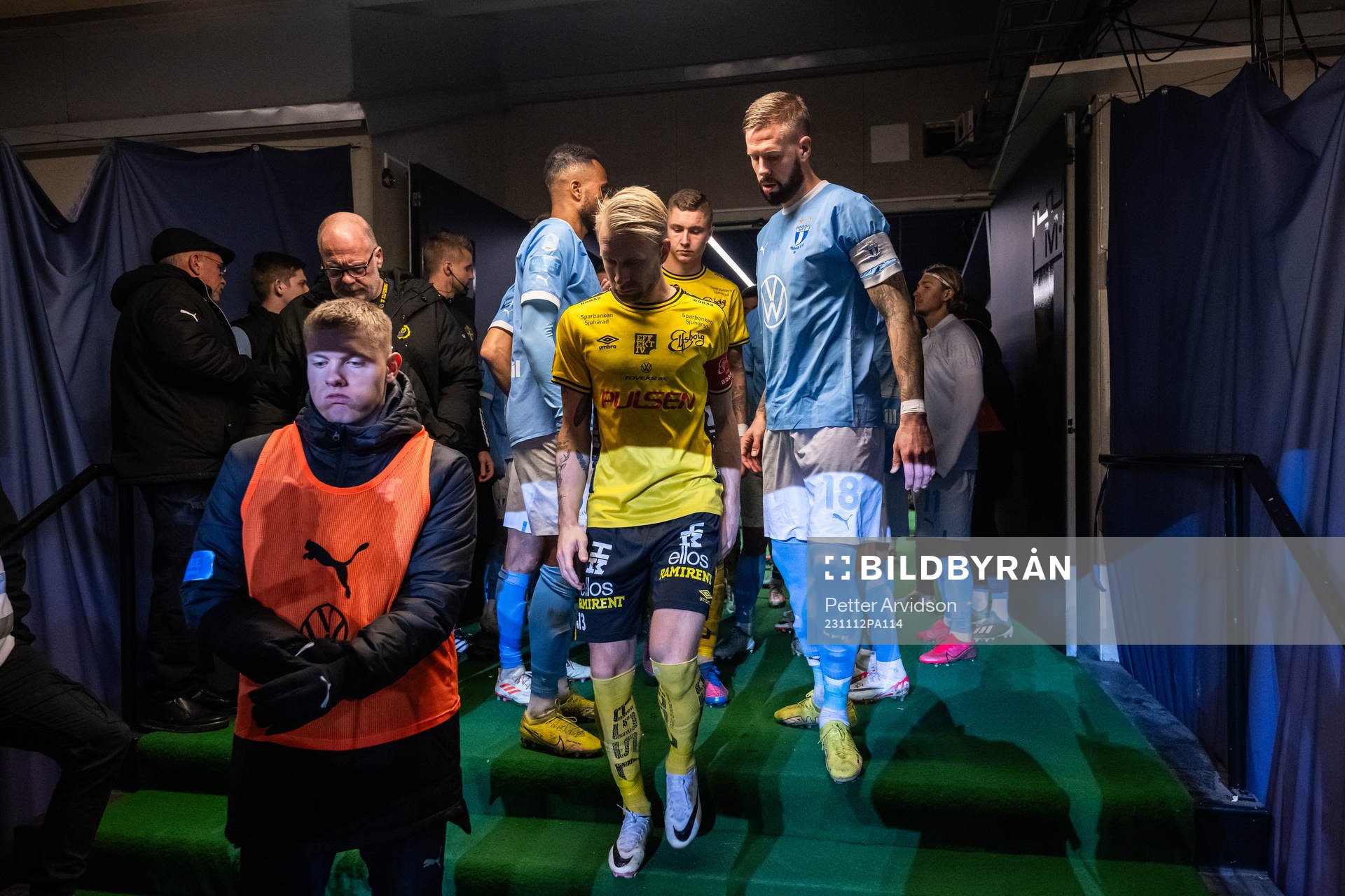 Elfsborgs Johan Larsson och Malmö FFs Pontus Jansson går