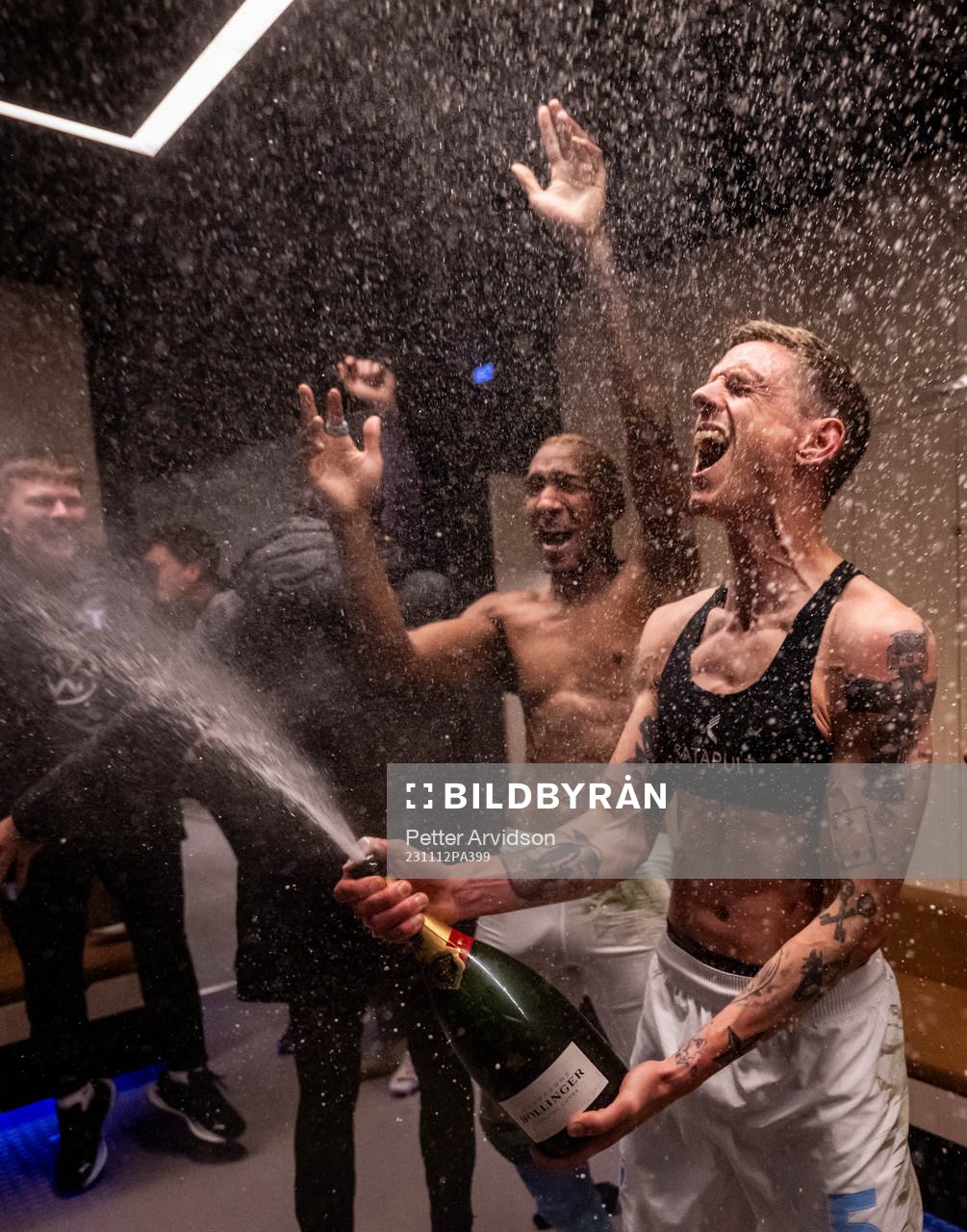 Malmö FFs Derek Cornelius och Søren Rieks jublar över