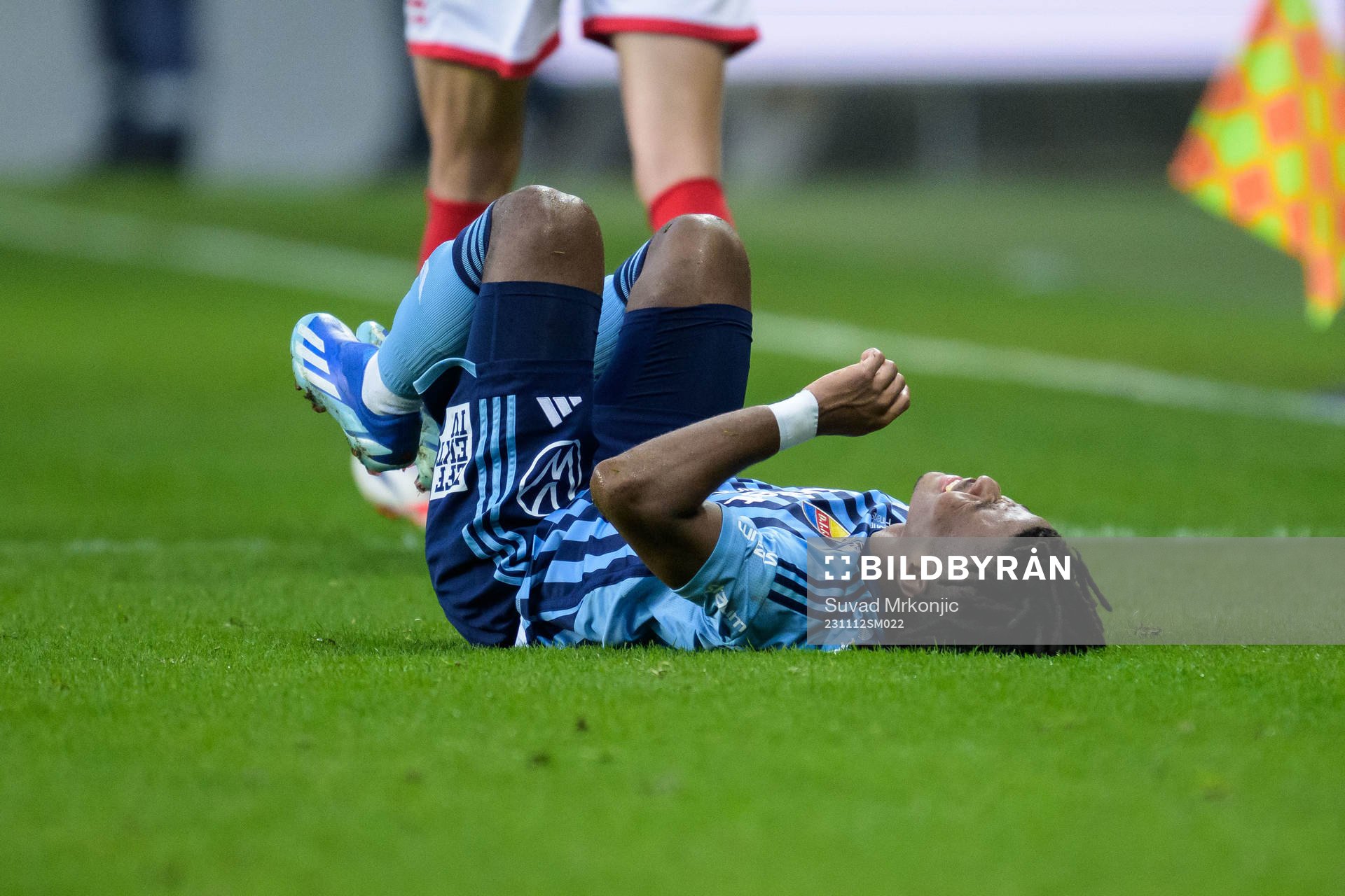 Djurgårdens Felix Vá har ont