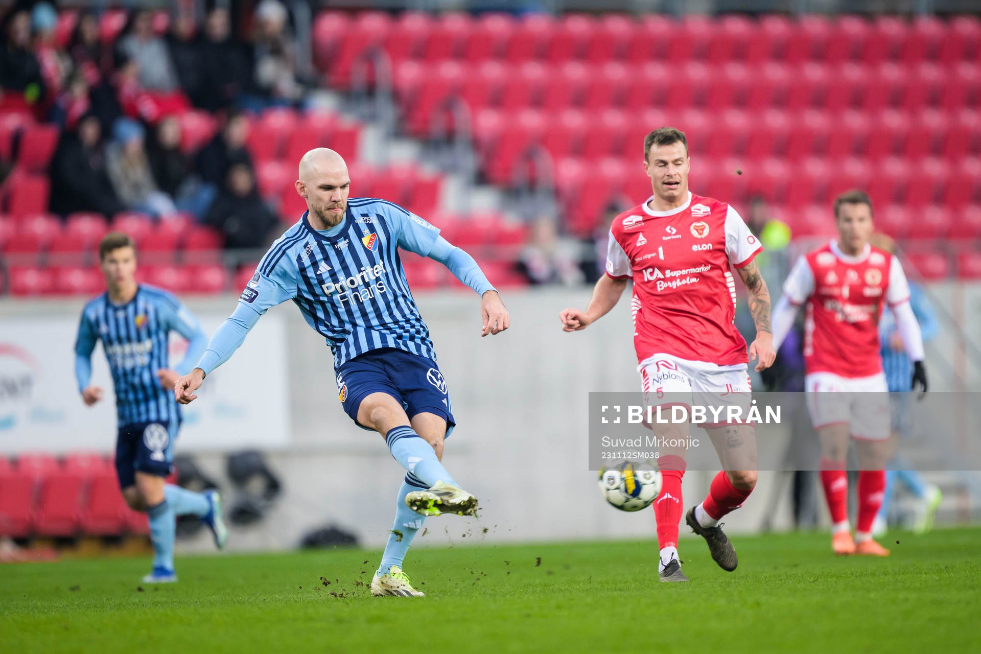 Djurgårdens Marcus Danielson och Kalmars Melker Hallberg