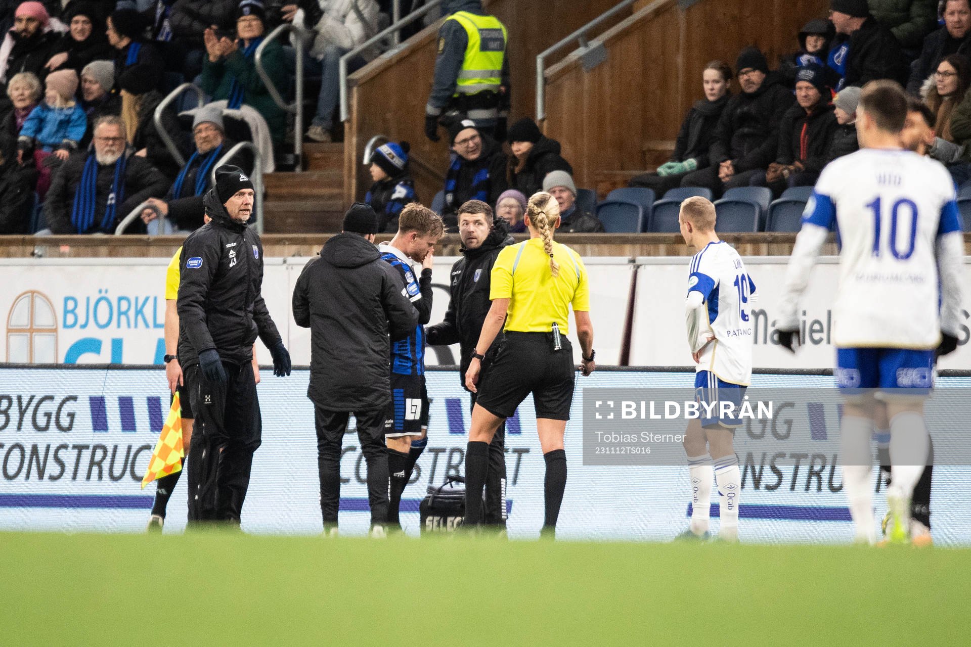 Sirius Dennis Widgren byts ut skadad