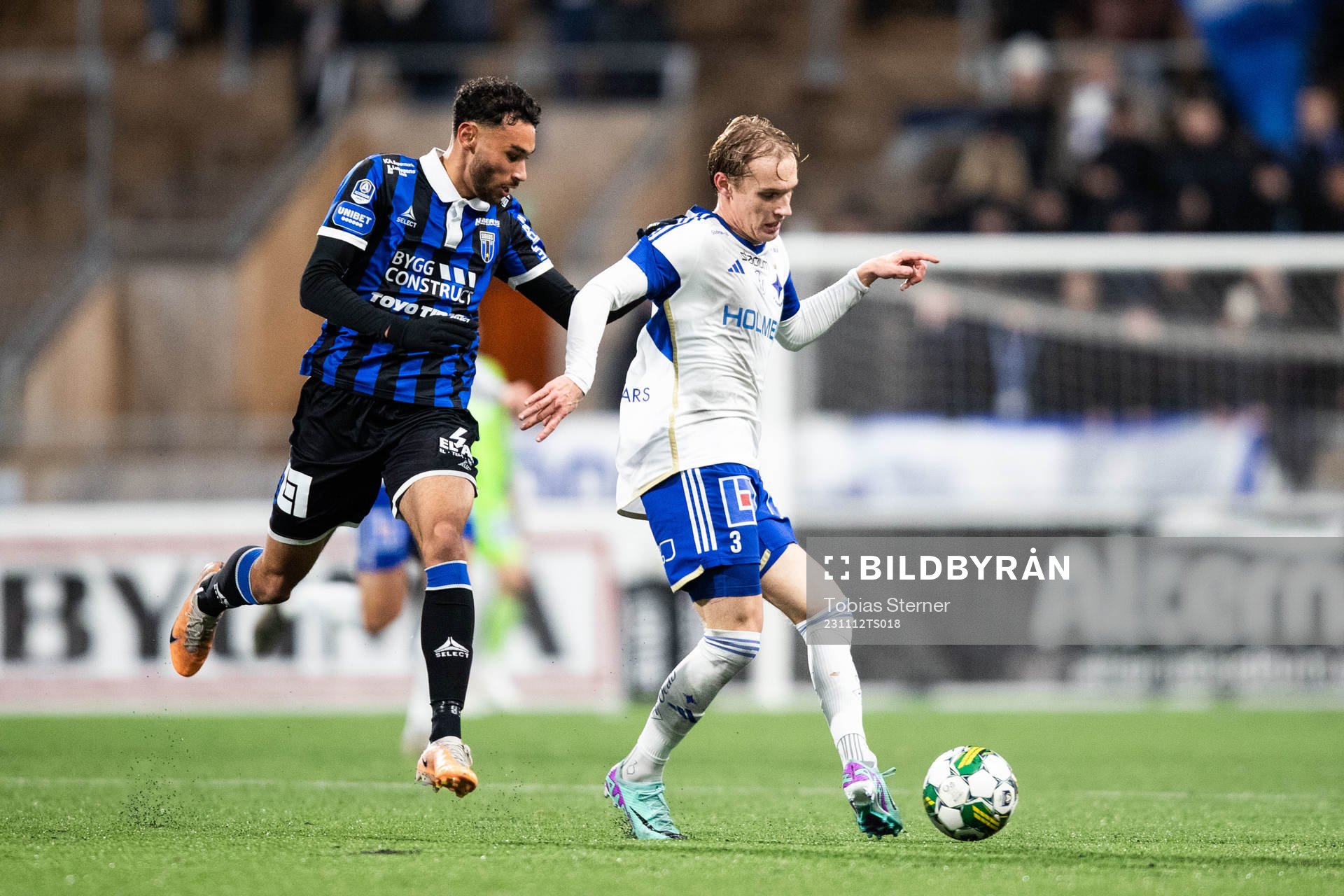 Sirius Joakim Persson och IFK Norrköpings Marcus Baggesen