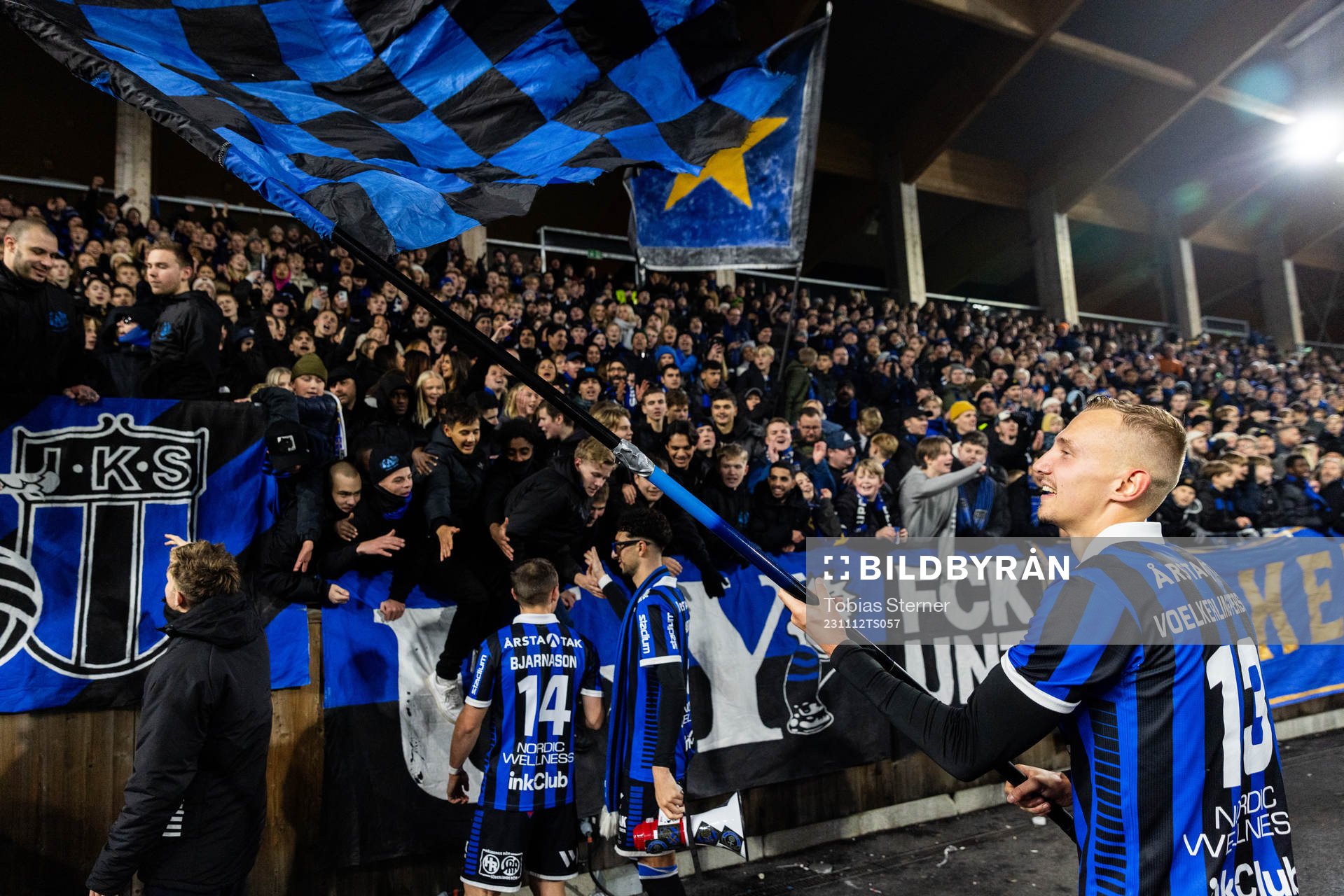Sirius Jakob Voelkerling Persson jublar