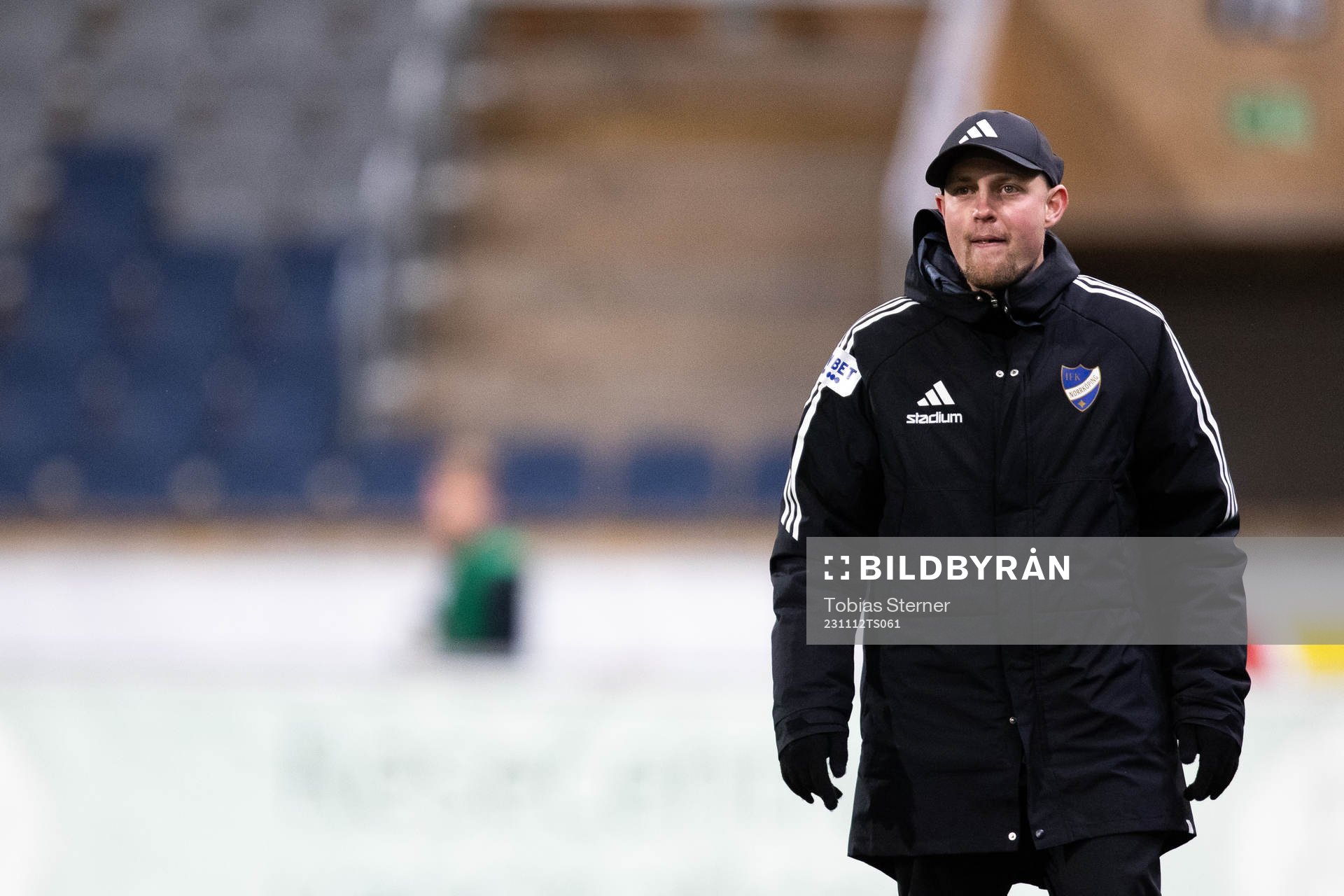 IFK Norrköpings assisterande tränare Fredrik Landén under fotbollsmatchen i Allsvenskan mellan Sirius och IFK Norrköping den 12 november 2023 i Uppsala.