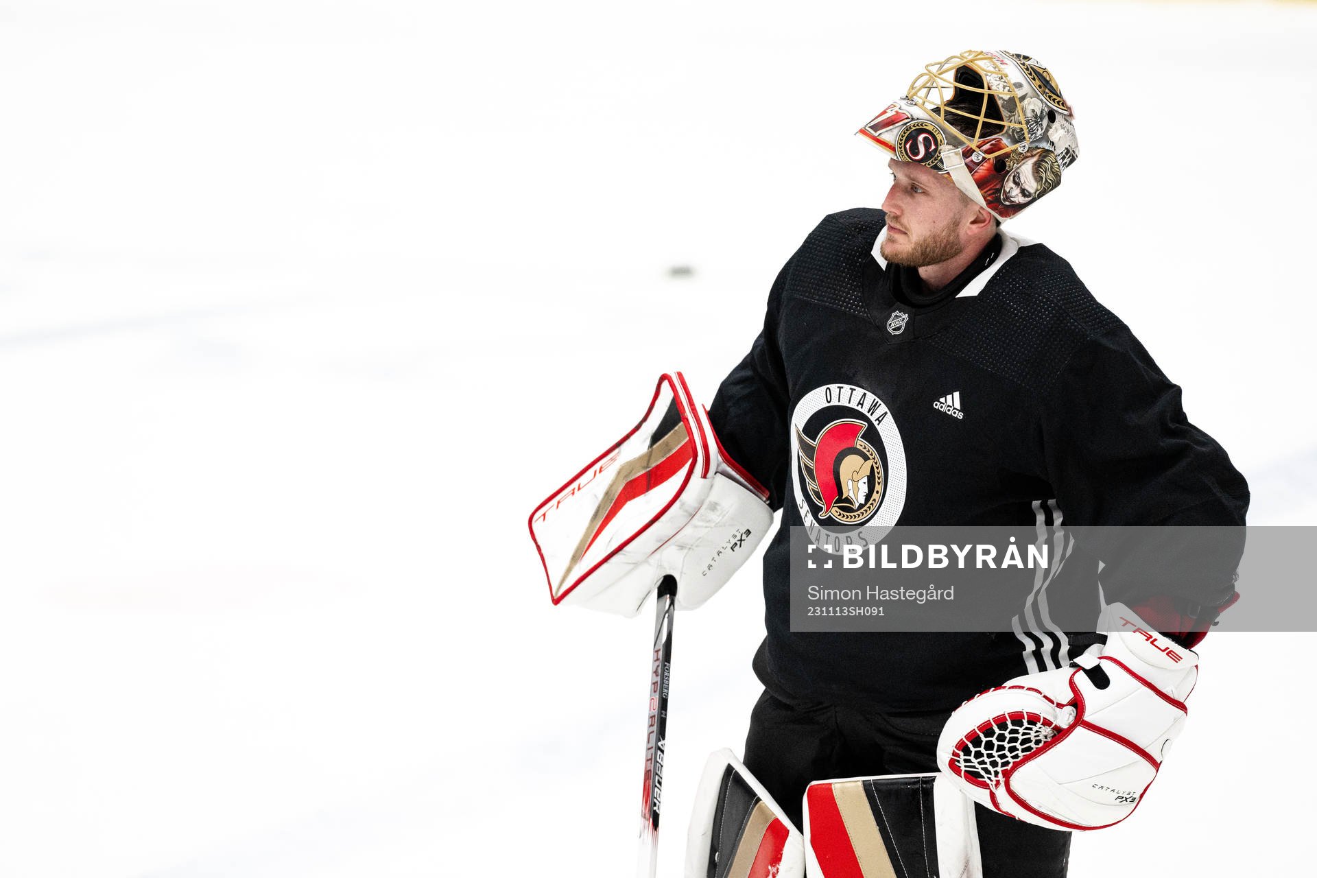 Goaltender Anton Forsberg