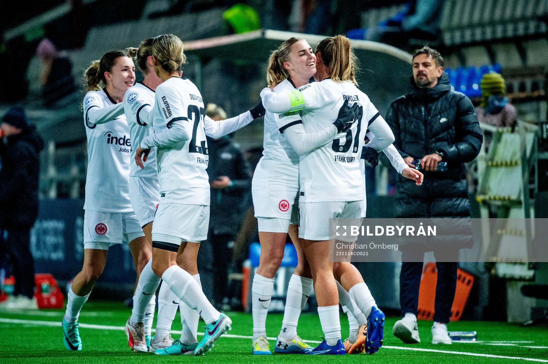 Tanja Pawollek of Eintracht Frankfurt celebrates after 0-1 during the UEFA Women's Champions League football match between FC Rosengård and Eintracht Frankfurt on November 14, 2023 in Malmö.