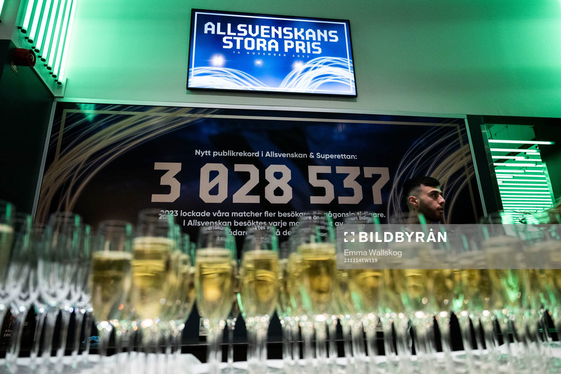 Banderoll som visar Allsvenskan och Superettans