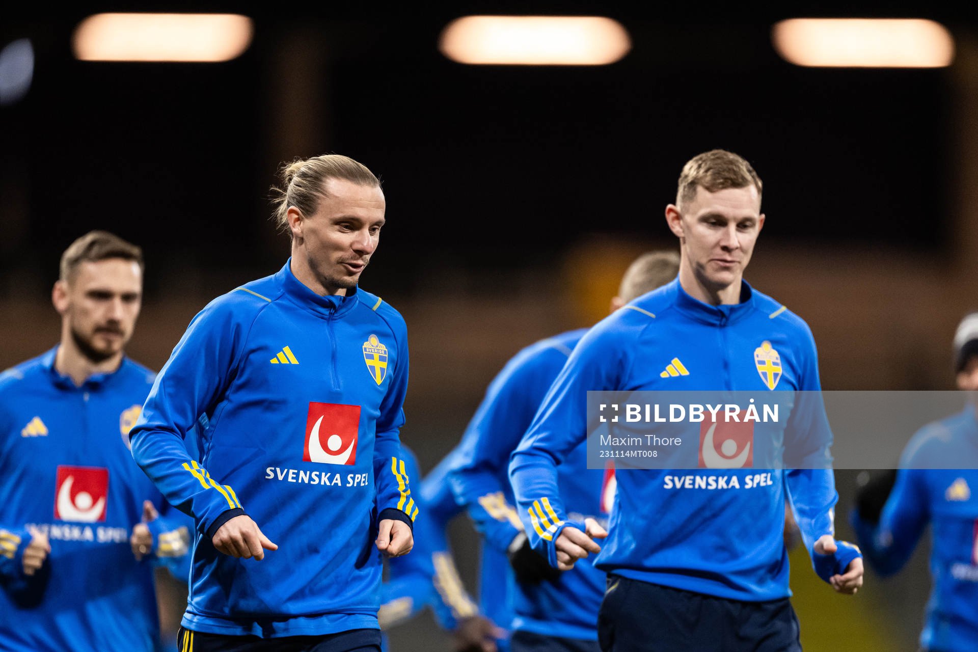 Niklas Hult and Emil Krafth of the Swedish national football team during a training session on November 14, 2023 in Stockholm.