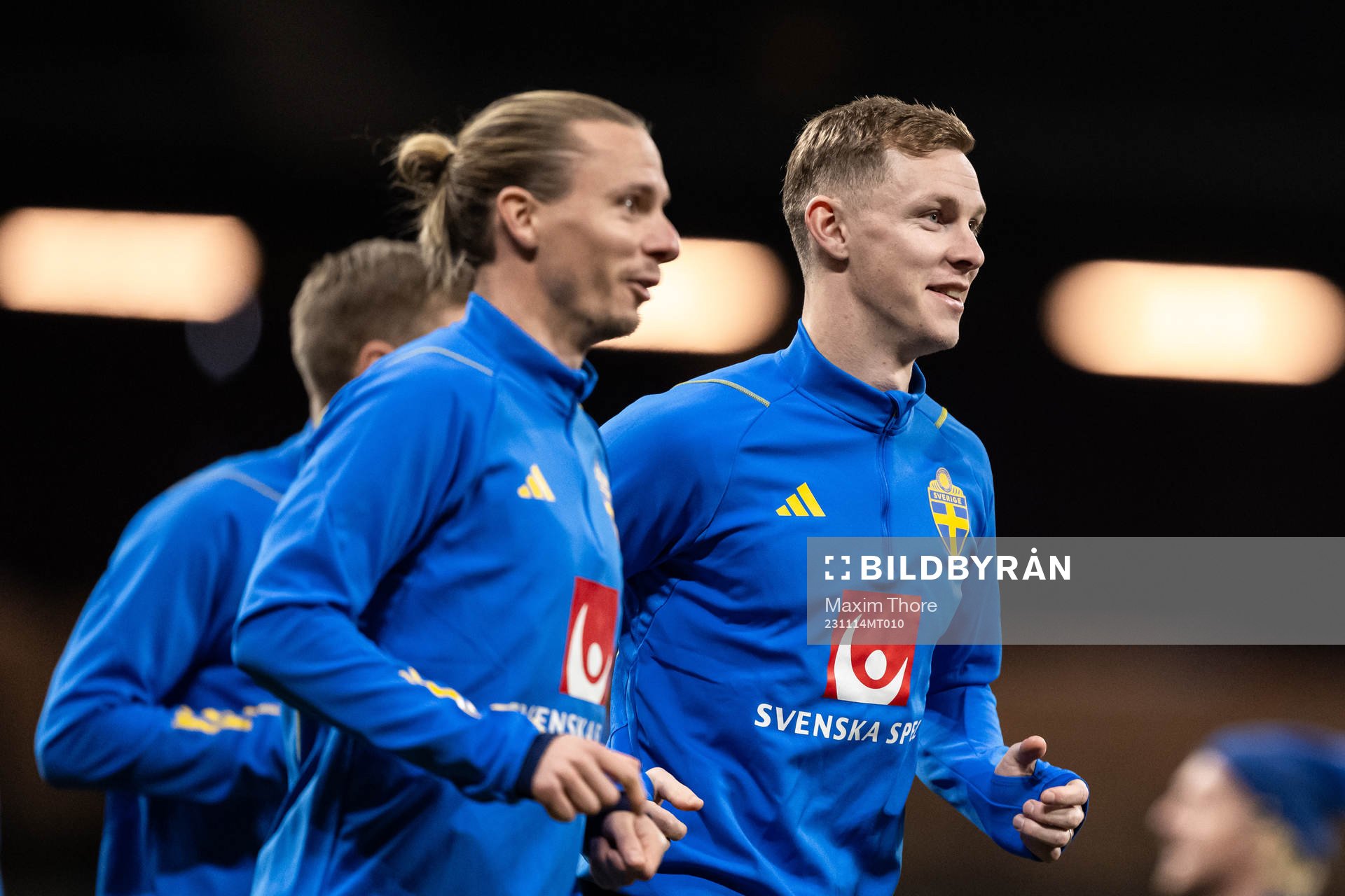 Niklas Hult and Emil Krafth of the Swedish national football team during a training session on November 14, 2023 in Stockholm.
