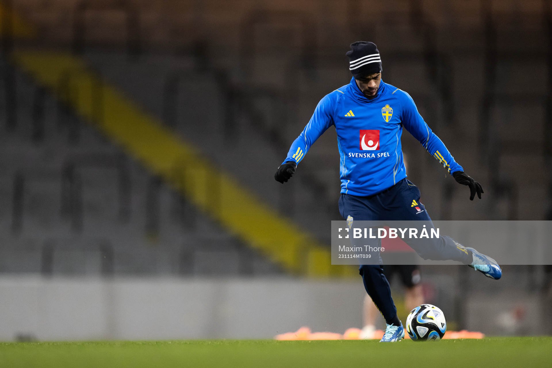 Robin Quaison of the Swedish national football team during a training session on November 14, 2023 in Stockholm.