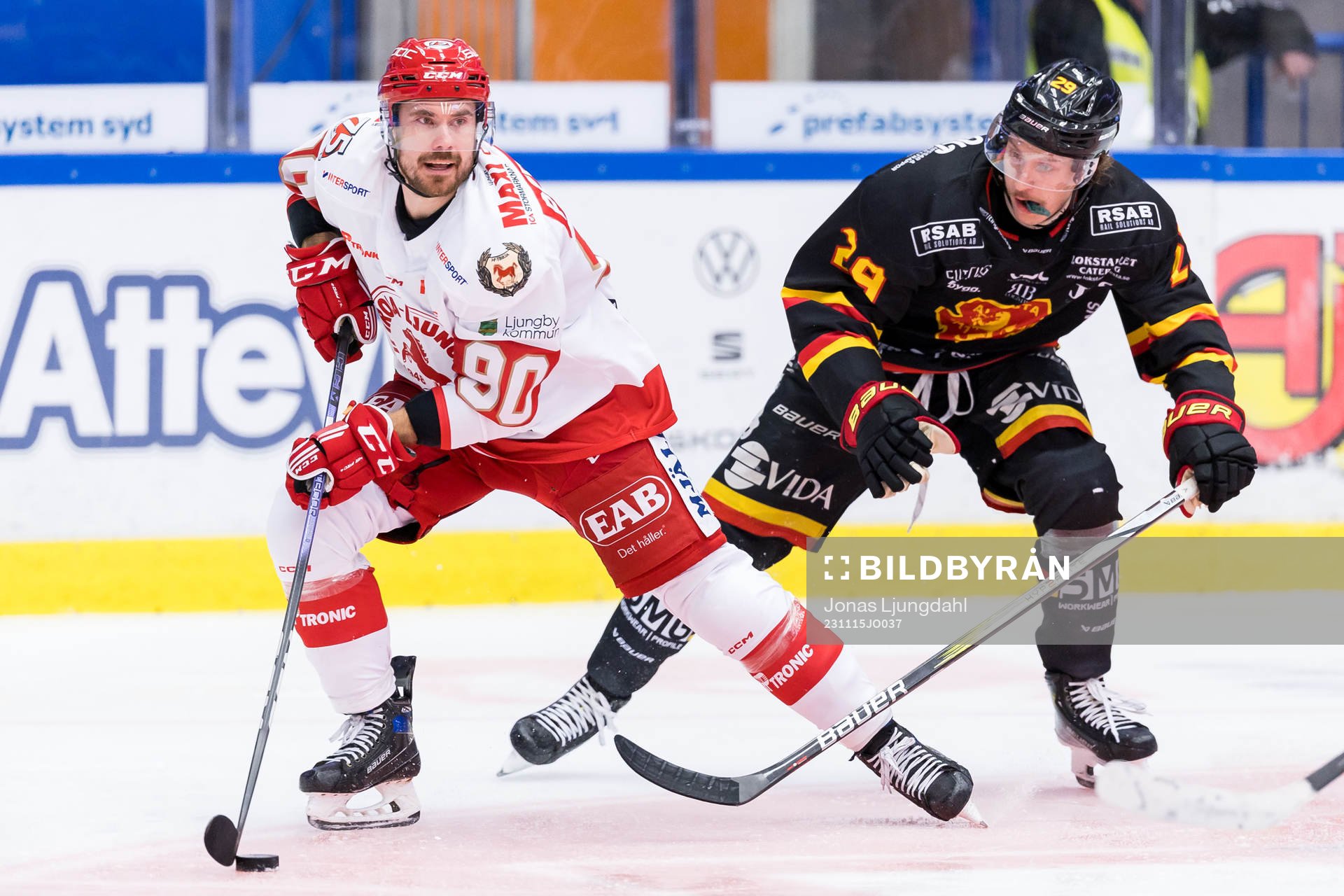 Troja/Ljungbys Mattias Persson och Alvestas Caleb Eefting