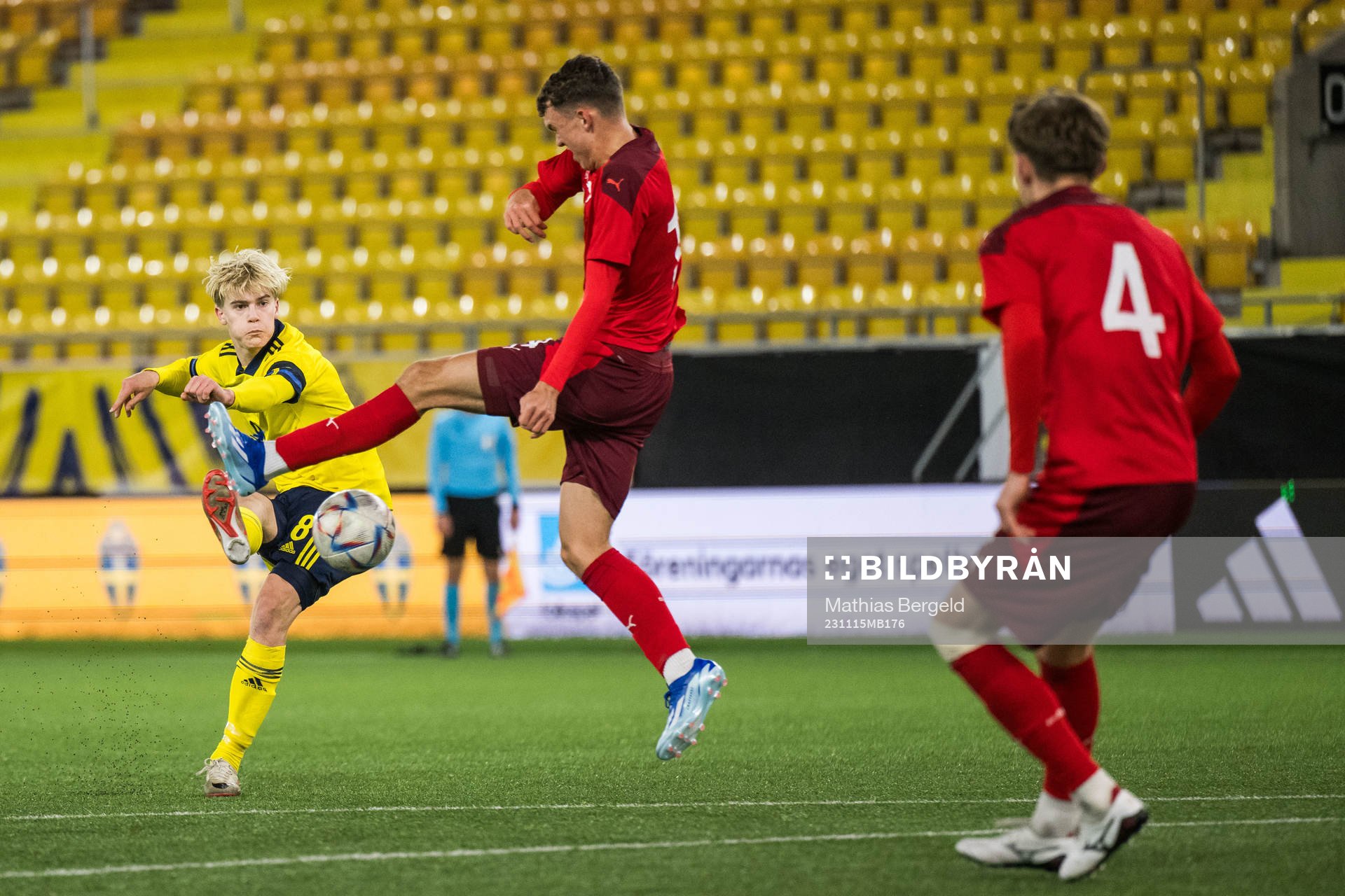Sveriges Lucas Bergvall och Schweiz Janis Luthi