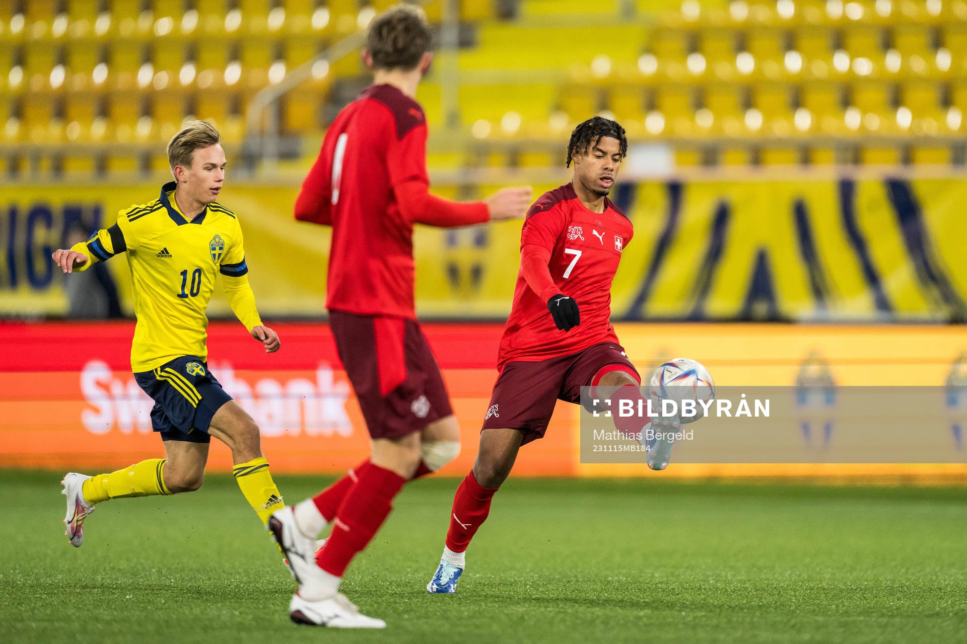 Sveriges Pontus Dahbo och Schweiz Malik Deme