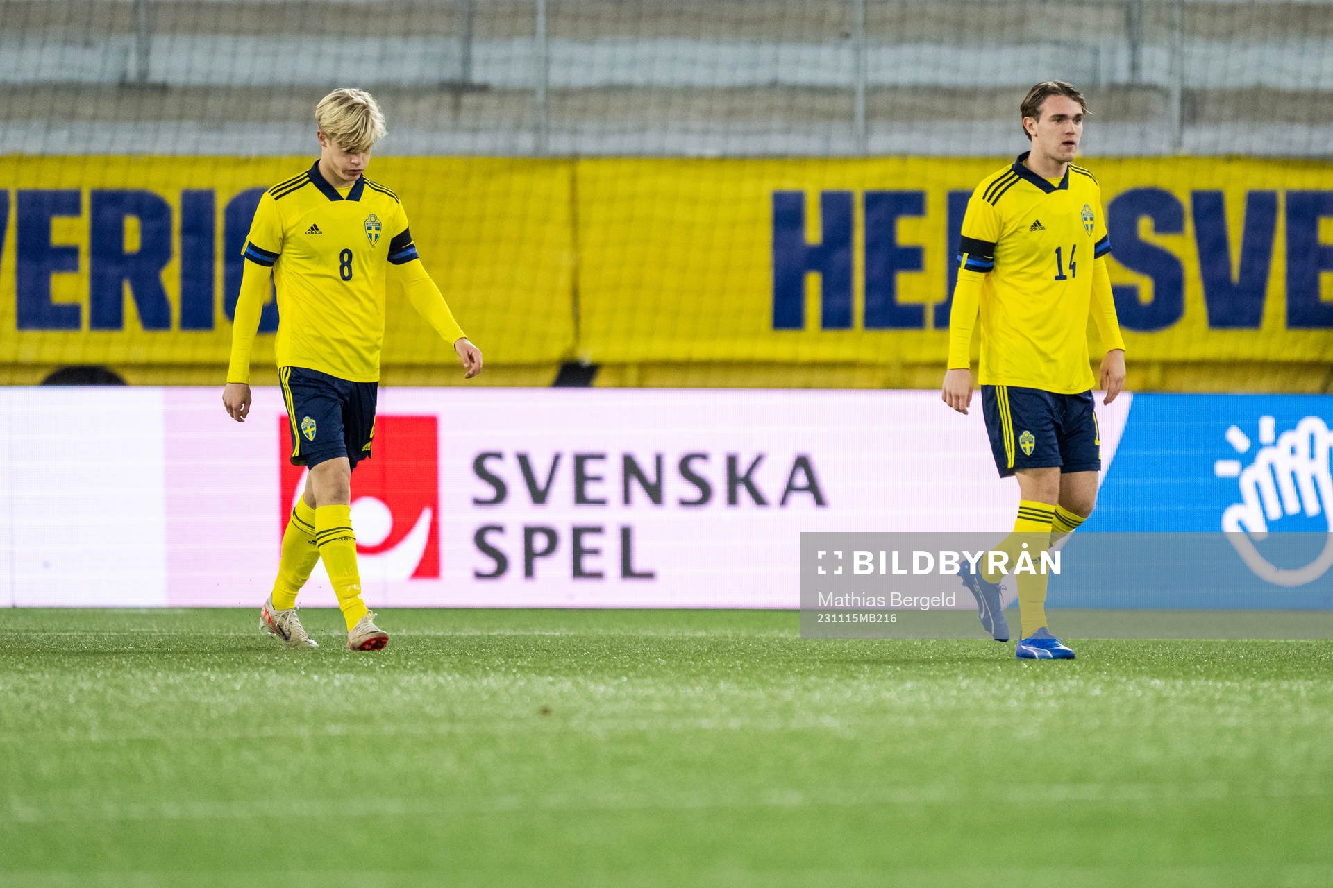 Sveriges Lucas Bergvall och Charlie Axede deppar
