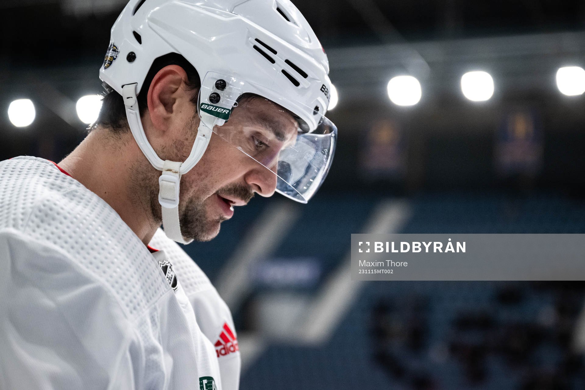 Mats Zuccarello and assistant coach Bob Woods of the