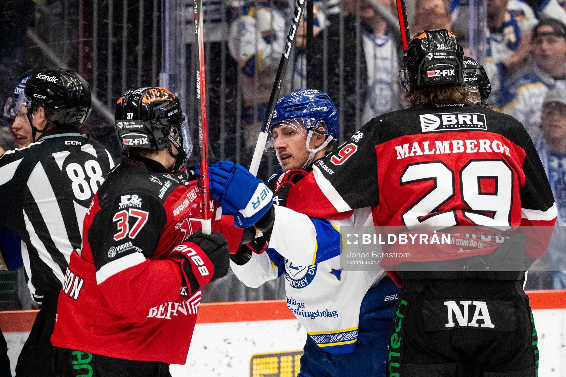Örebros Glenn Gustafsson och Milton Oscarson mot Leksands