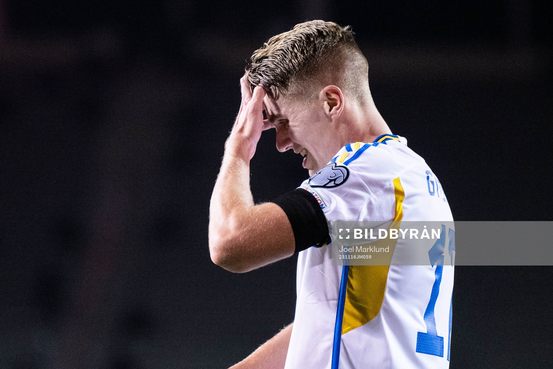 Viktor Gyökeres of Sweden looks dejected