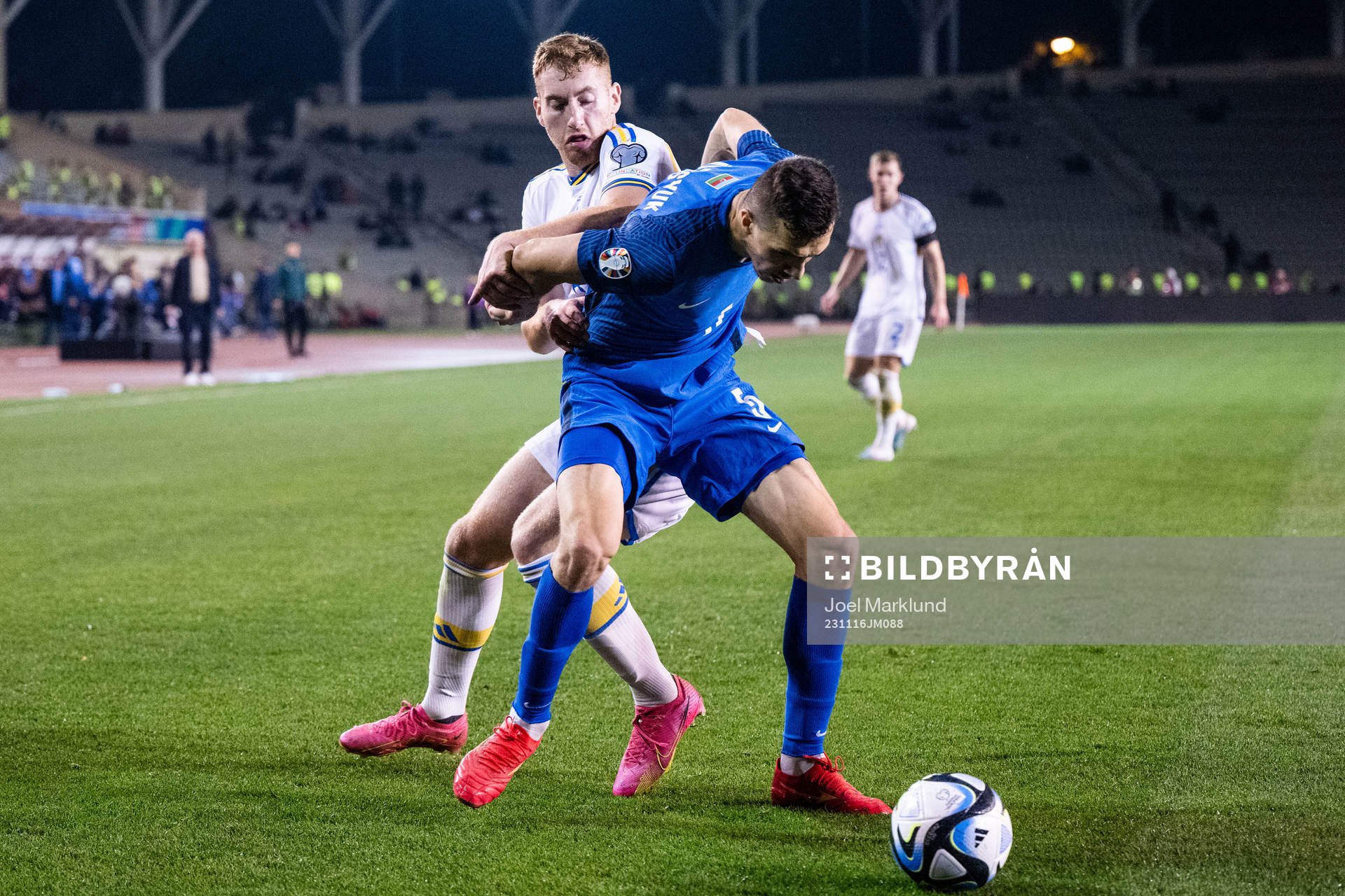 Dejan Kulusevski of Sweden and Anton Krivotsyuk of