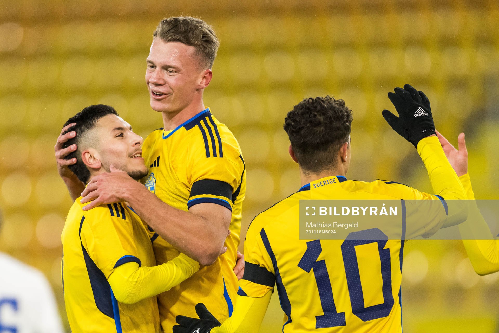 Roony Bardghji and Joel Voelkerling Persson of Sweden