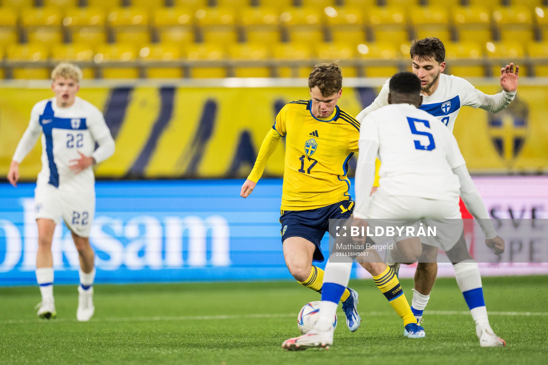 Williot Swedberg of Sweden and Adam Marhiev of Finland