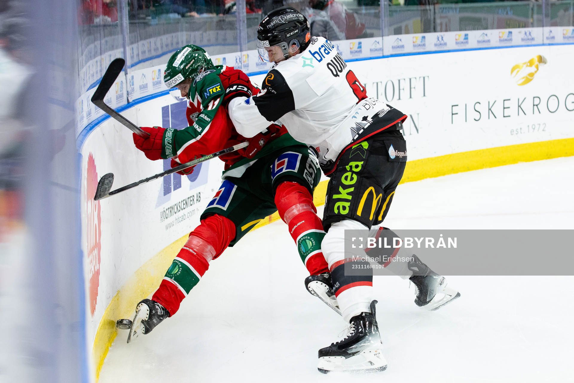 Frölundas Erik Borg och Malmö Redhawks Alan Quine