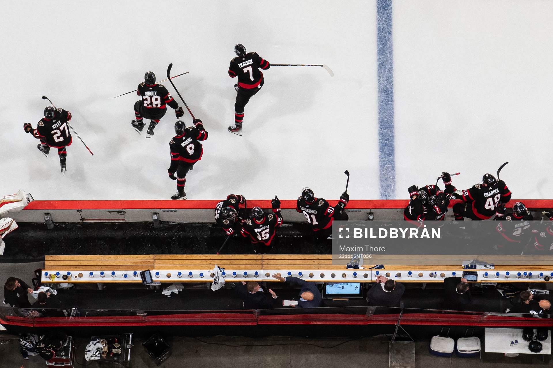 The players of of Ottawa Senators celebrate