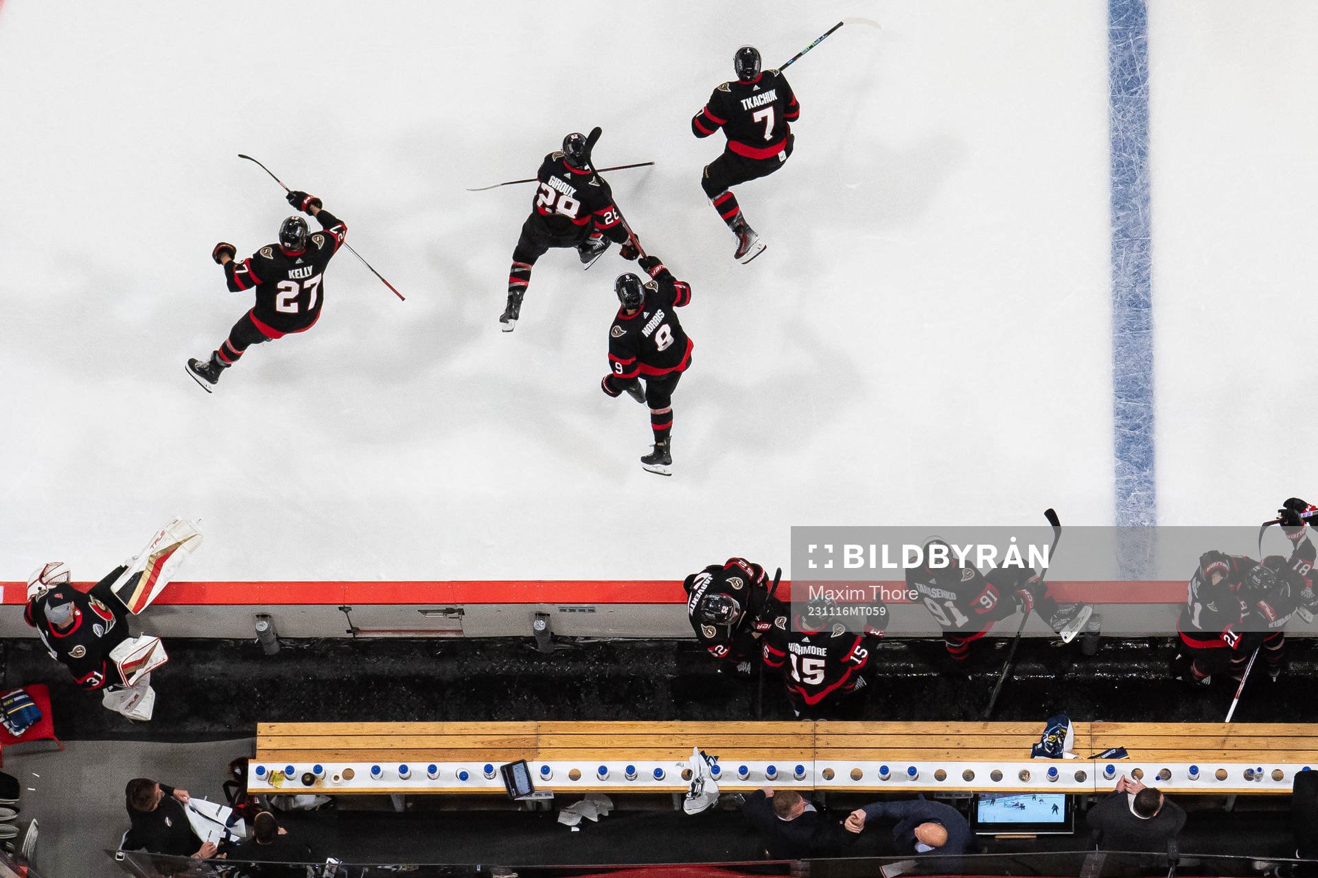 The players of of Ottawa Senators celebrate