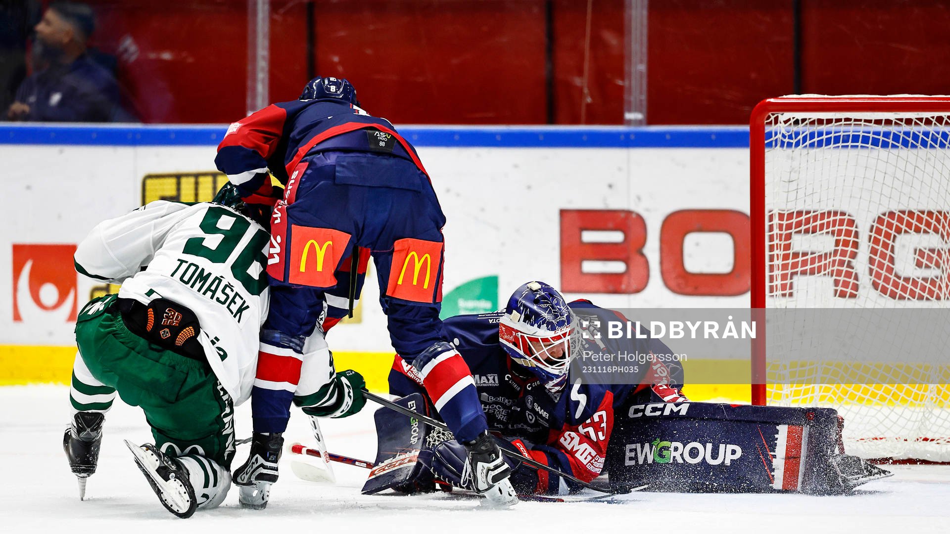 Mål 2-2 av Färjestads David Tomasek förbi Linköpings