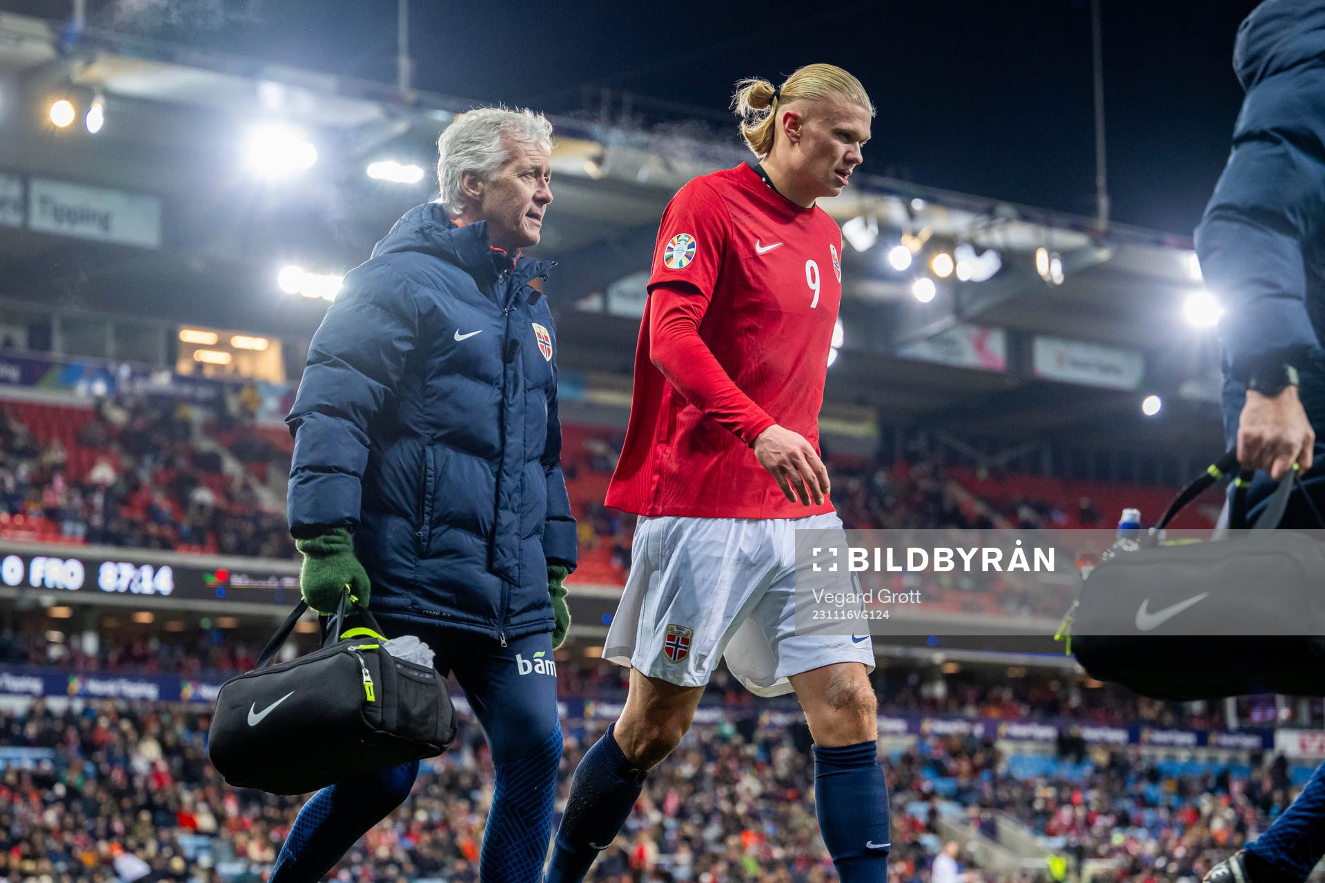 Doctor Ola Sand and Erling Braut Haaland of Norway