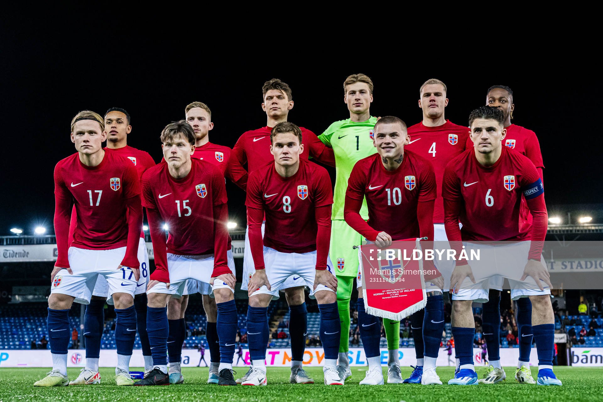 The starting eleven of Norway, from the top left; Fredrik