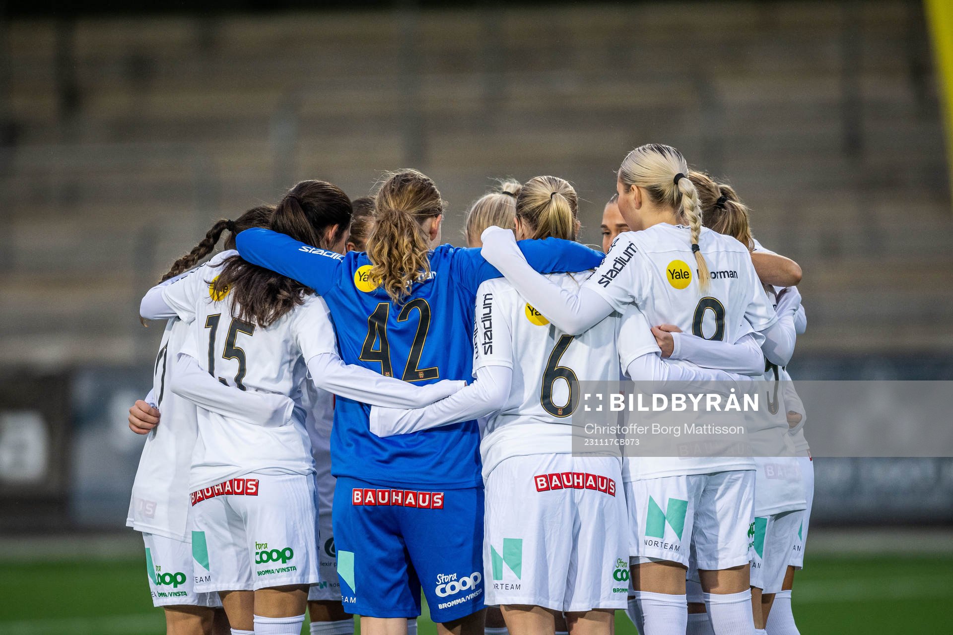 Brommapojkarnas spelare samlas