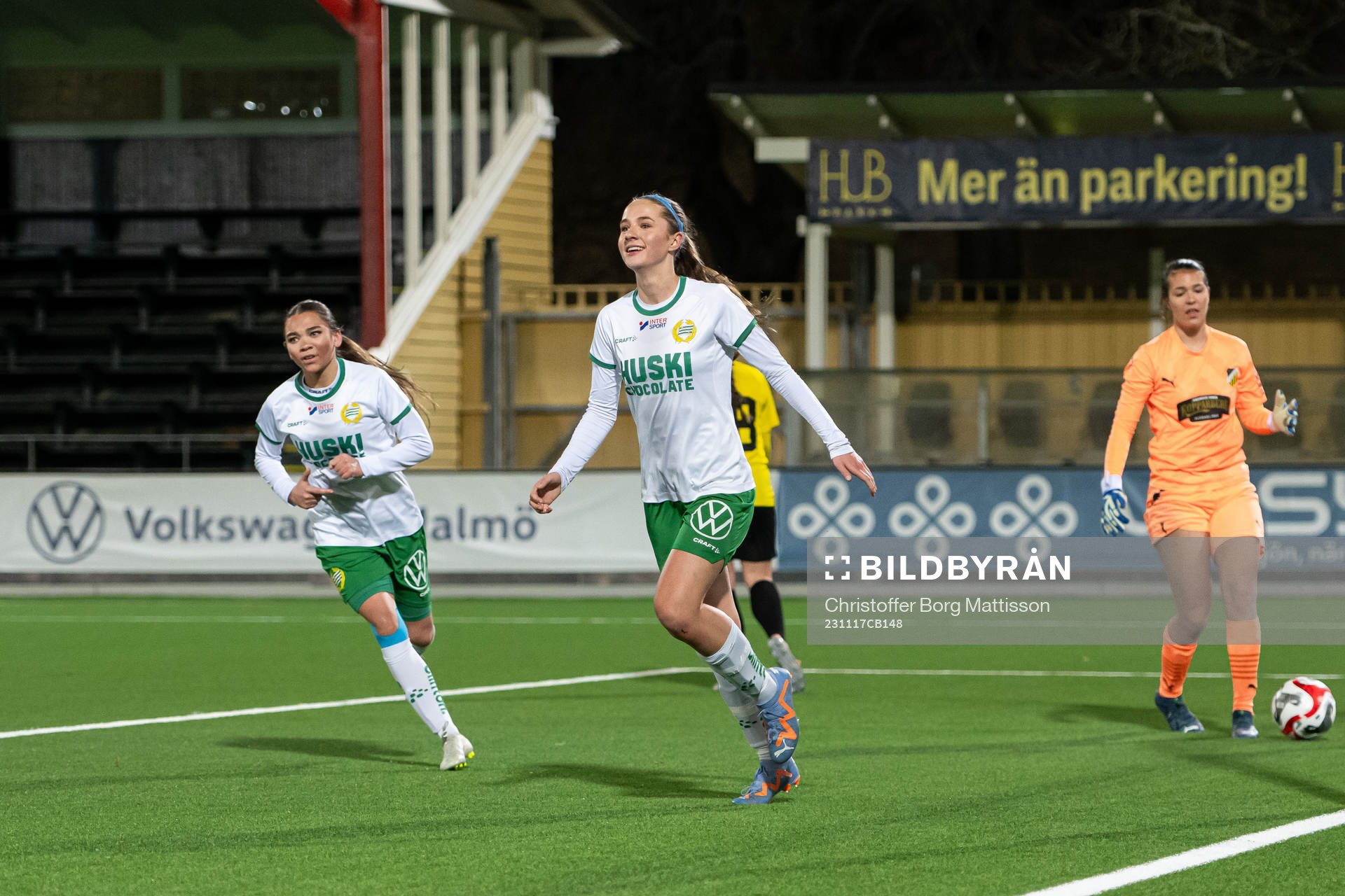 Hammarbys Carmen Cernjul  jublar