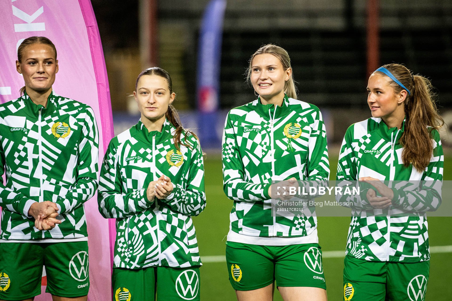 Hammarbys Lykke Ihrfelt, Sonja Windahl, Julia Krantz och Carmen Cernjul under fotbollsmatchen i Svenska Spel F19 Slutspel 2023 mellan Häcken och Hammarby den 17 november 2023 i Malmö.