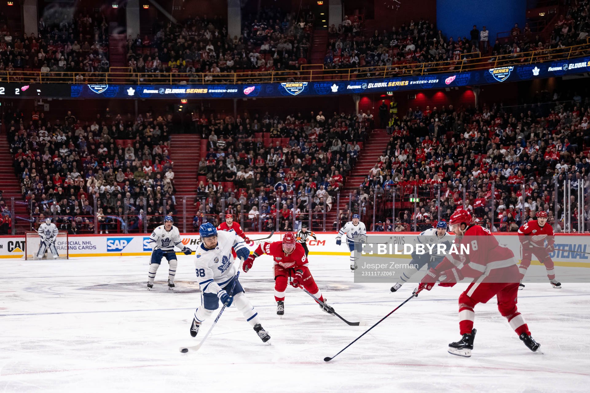 William Nylander of Toronto Maple Leafs and Ben Chiarot of
