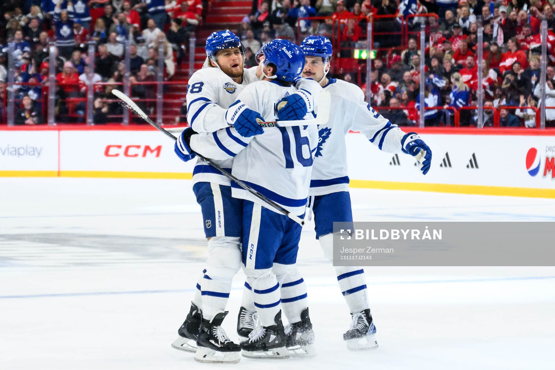 William Nylander of Toronto Maple Leafs celebrates with
