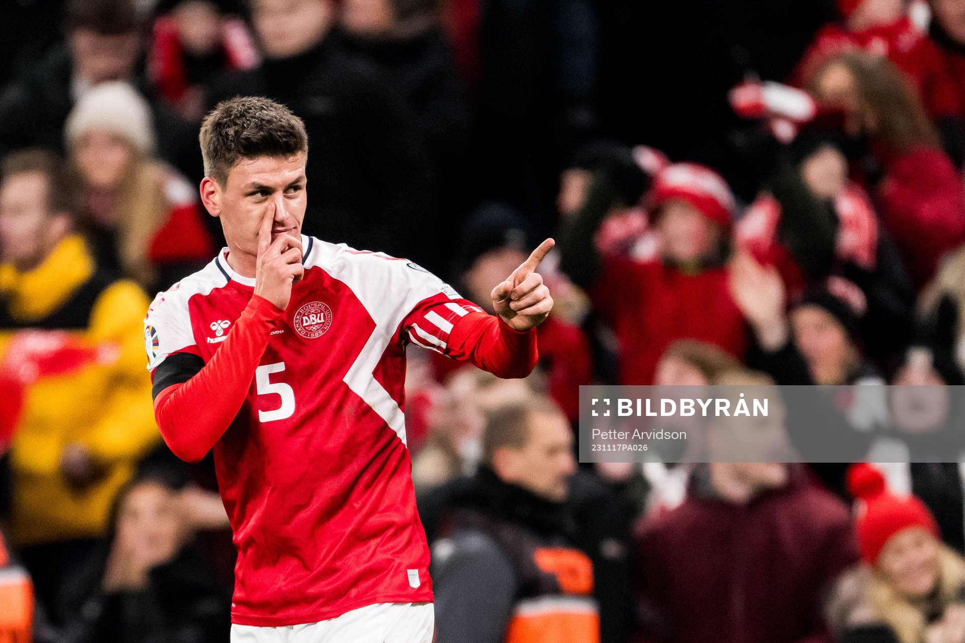Joakim Mæhle of Denmark celebrates