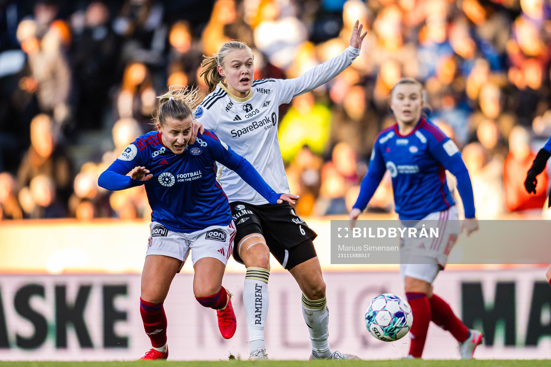 Stine Nybø Brekken of Vålerenga and Elin Åhgren Sørum of Rosenborg during the Toppserien football match between Rosenborg and Vålerenga on November 18, 2023 in Trondheim.