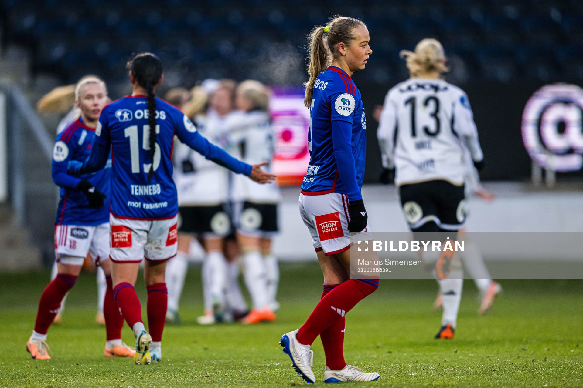 Selma Pettersen of Vålerenga looks dejected